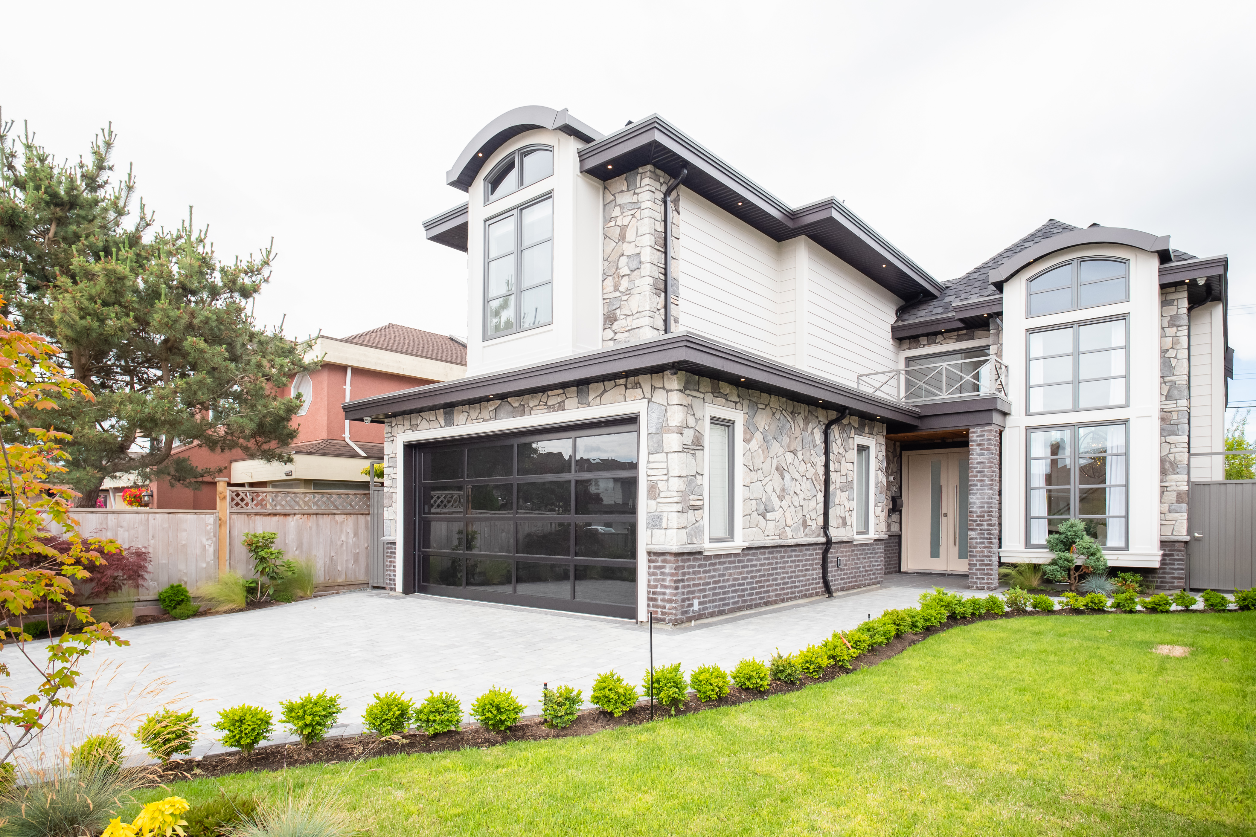 5377 MYTKO CRESCENT 21