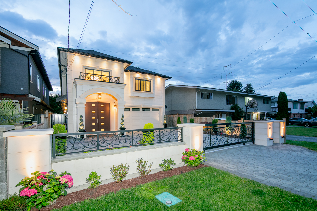 10297 BIRD ROAD 26