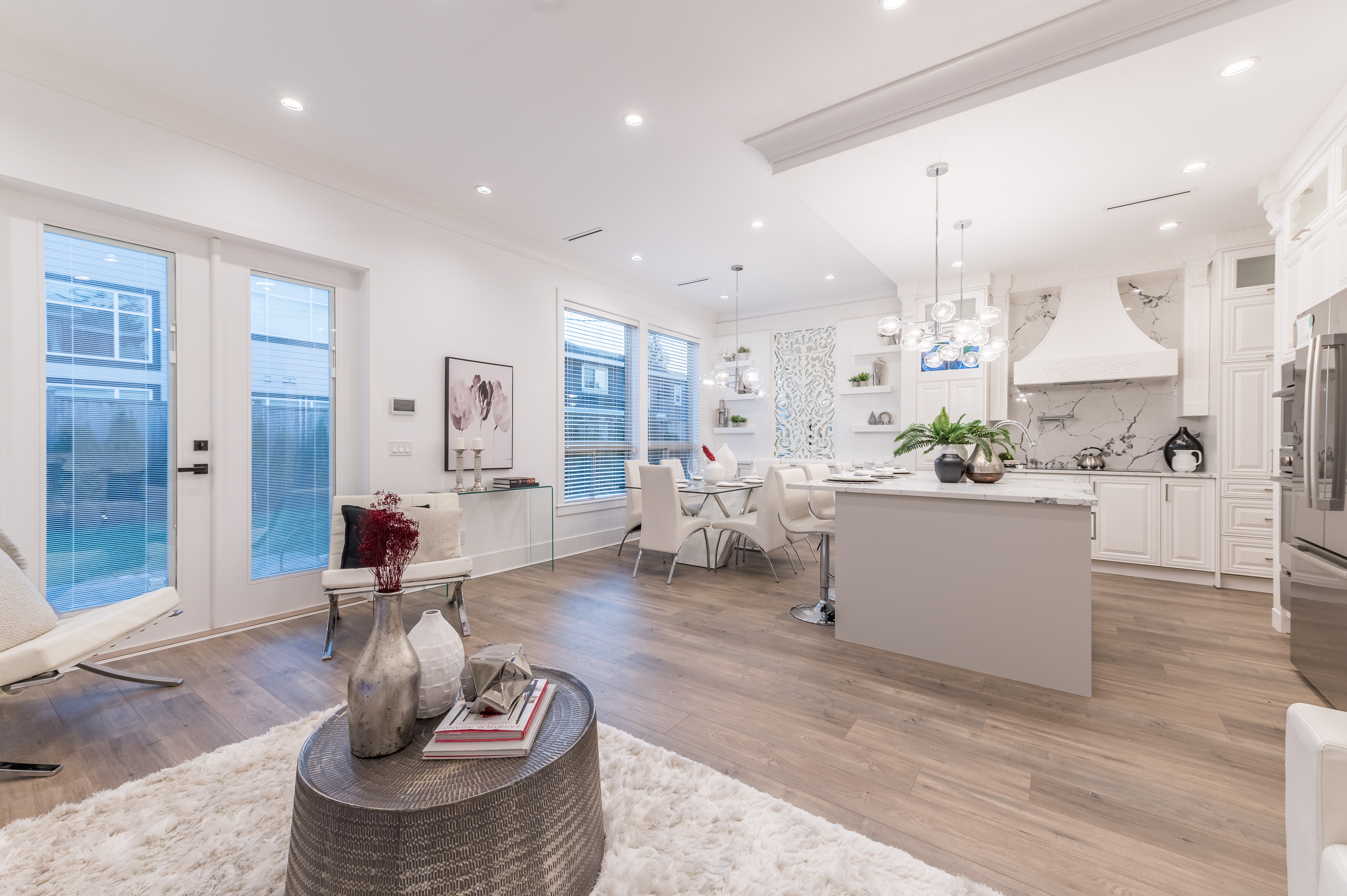 3280 BLUNDELL ROAD 8