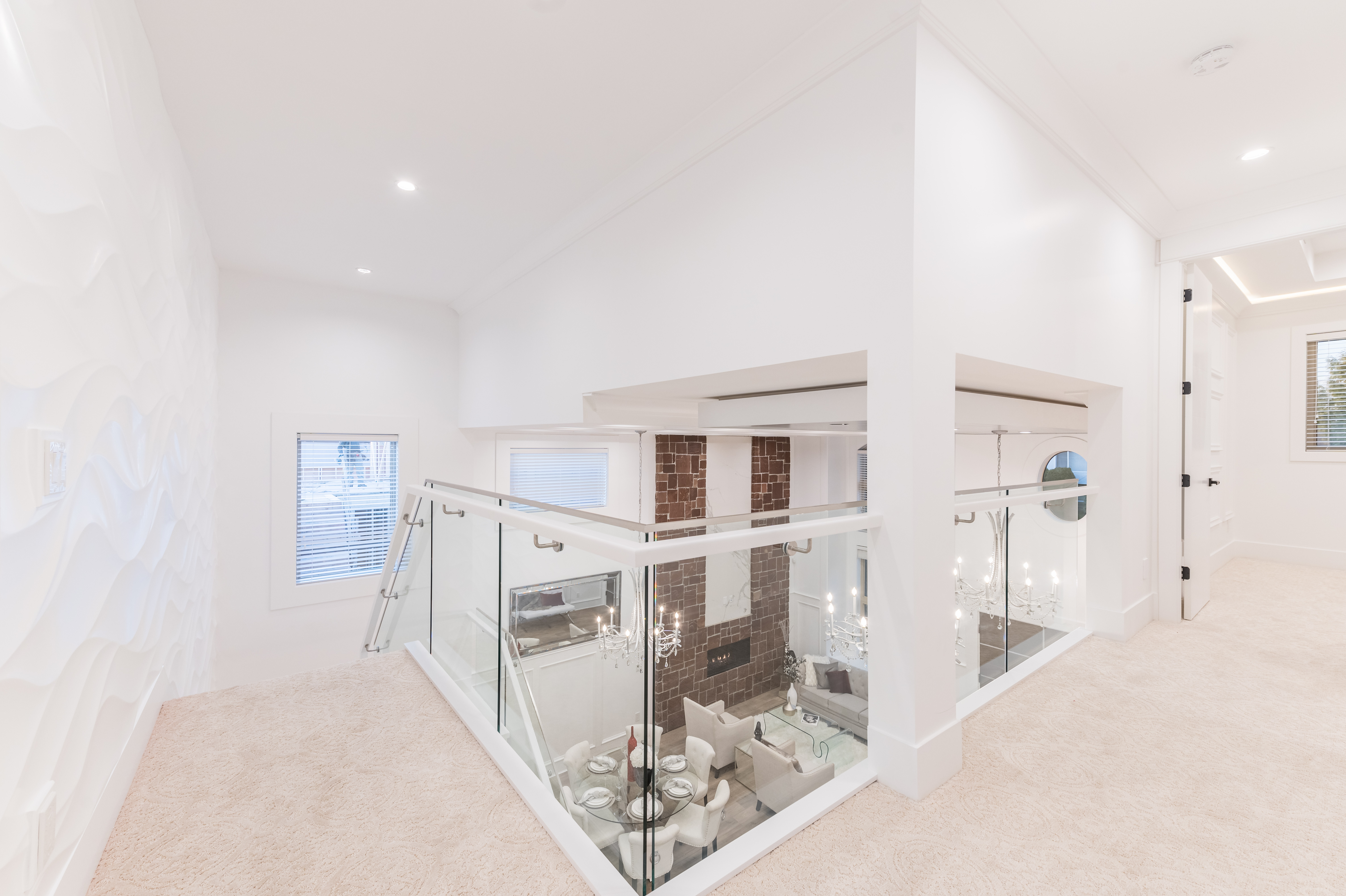 3280 BLUNDELL ROAD 33