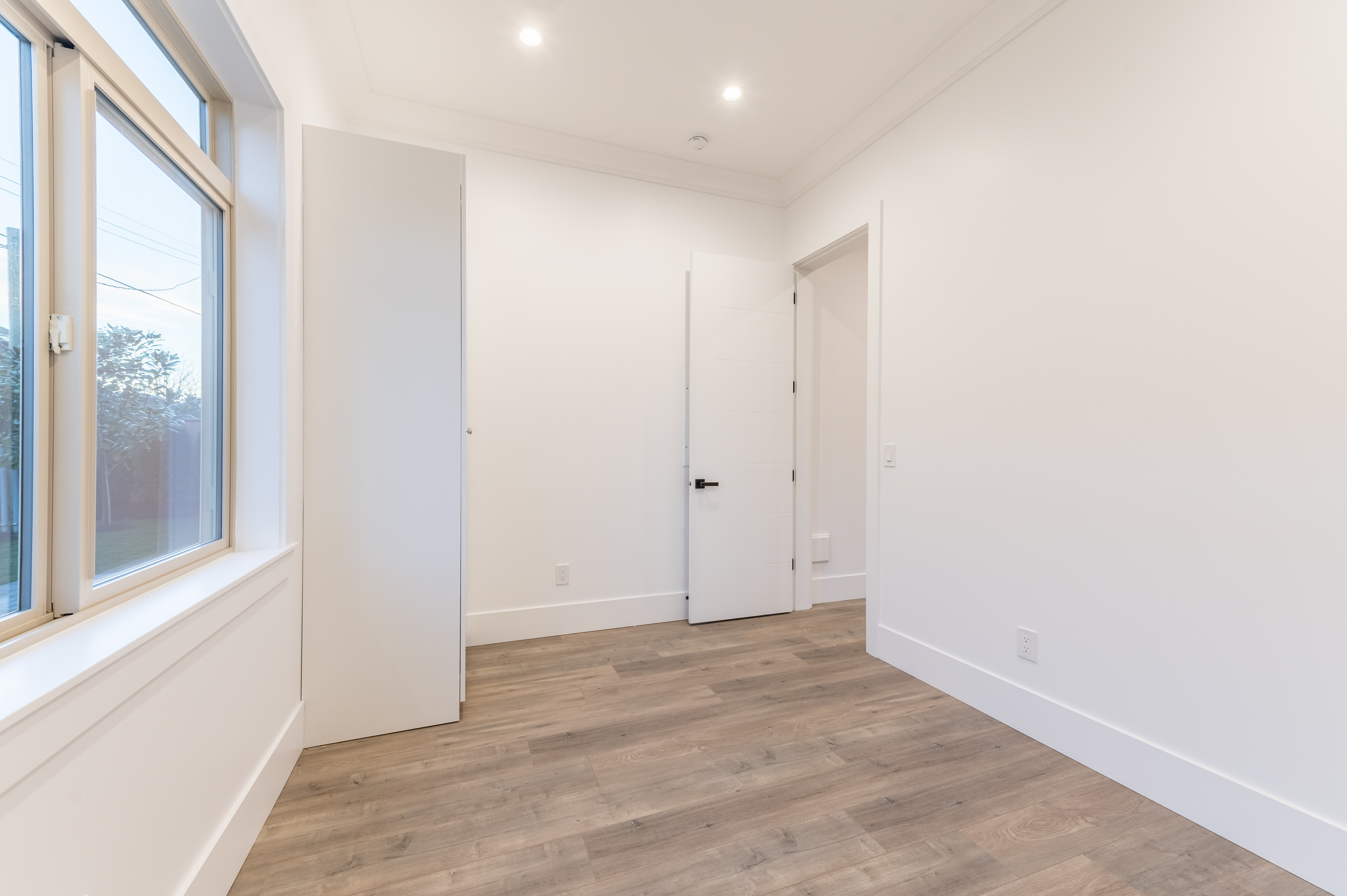 3280 BLUNDELL ROAD 37