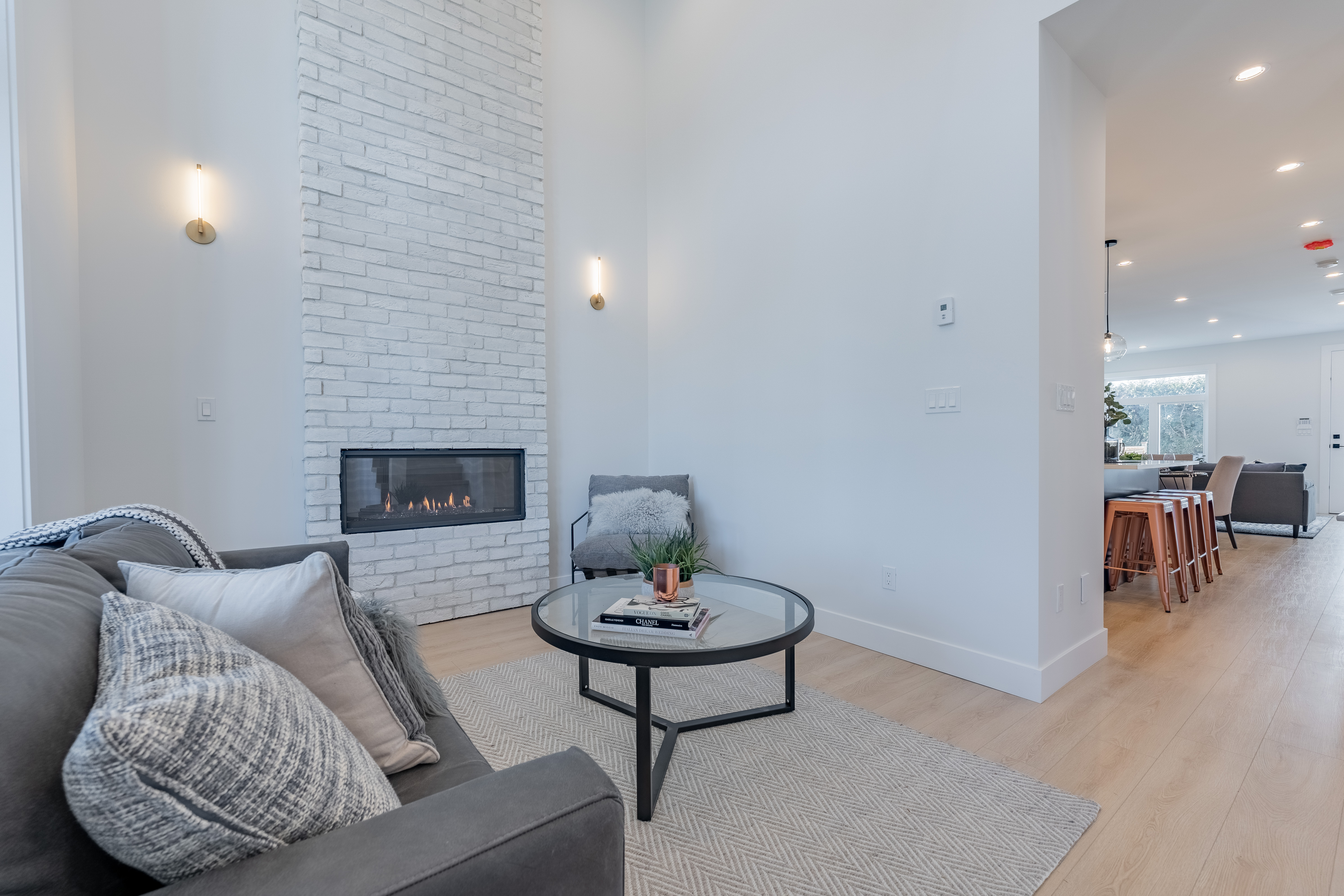 8431 NO 1 ROAD 4