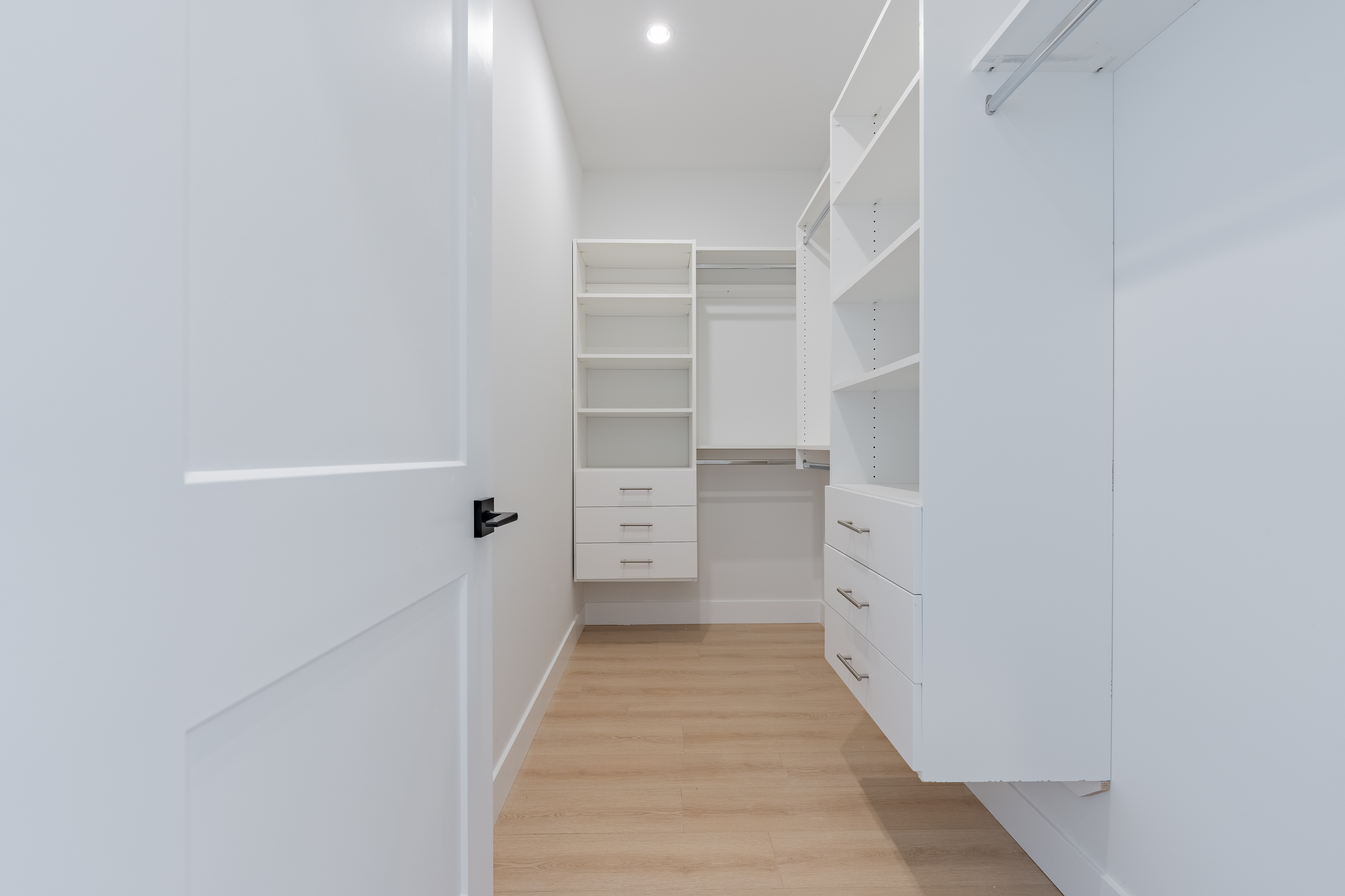 8431 NO 1 ROAD 13