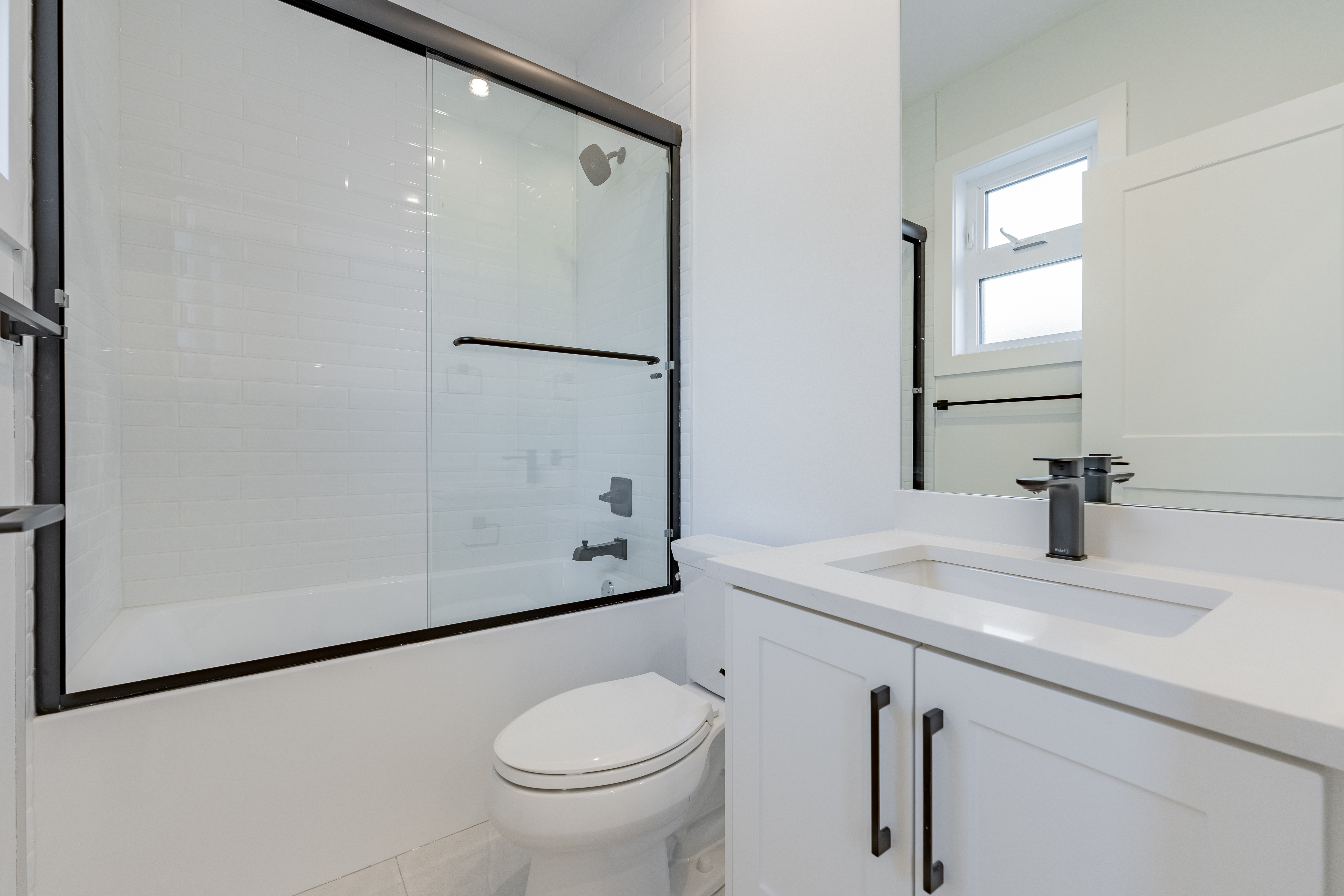 8431 NO 1 ROAD 17
