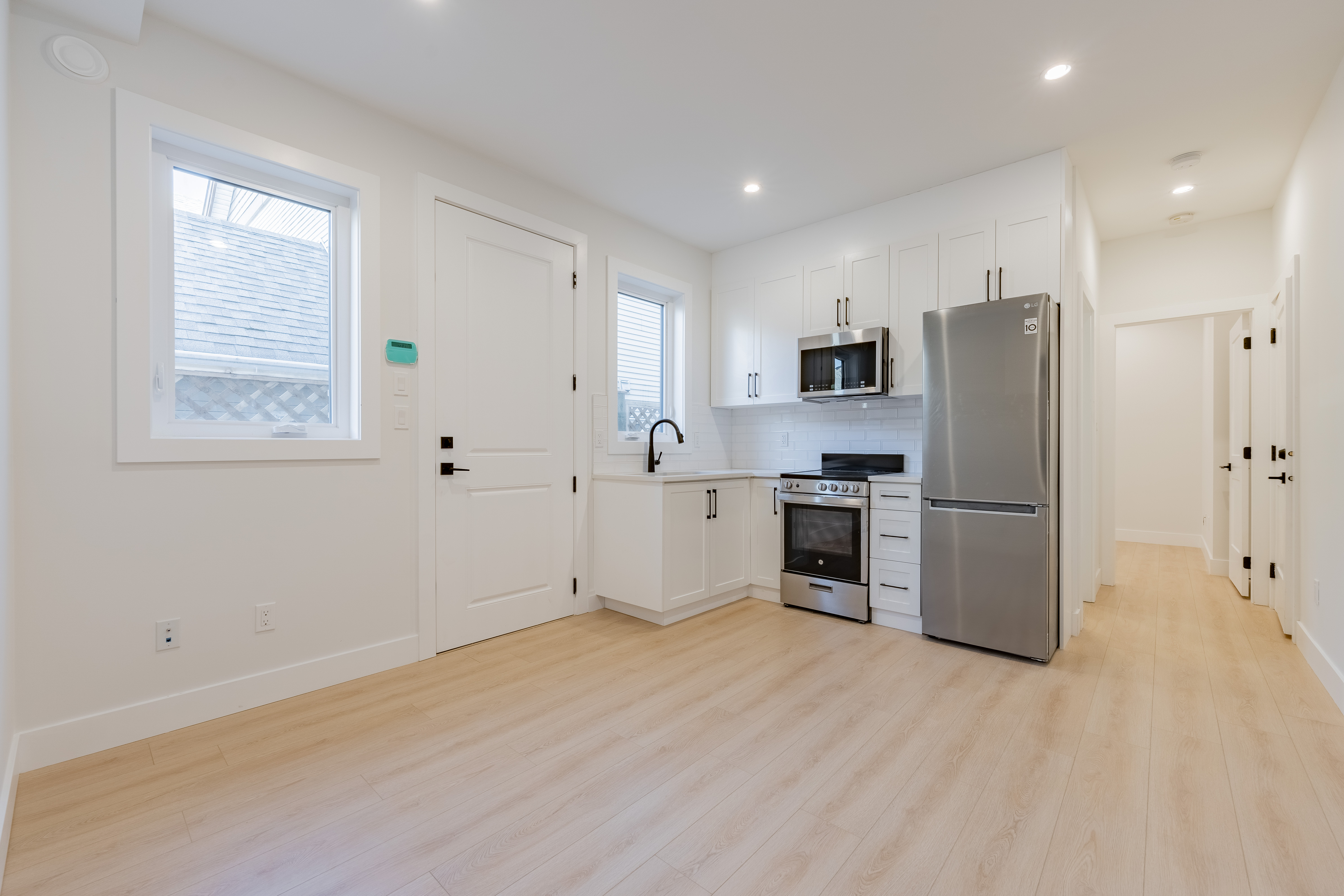 8431 NO 1 ROAD 19