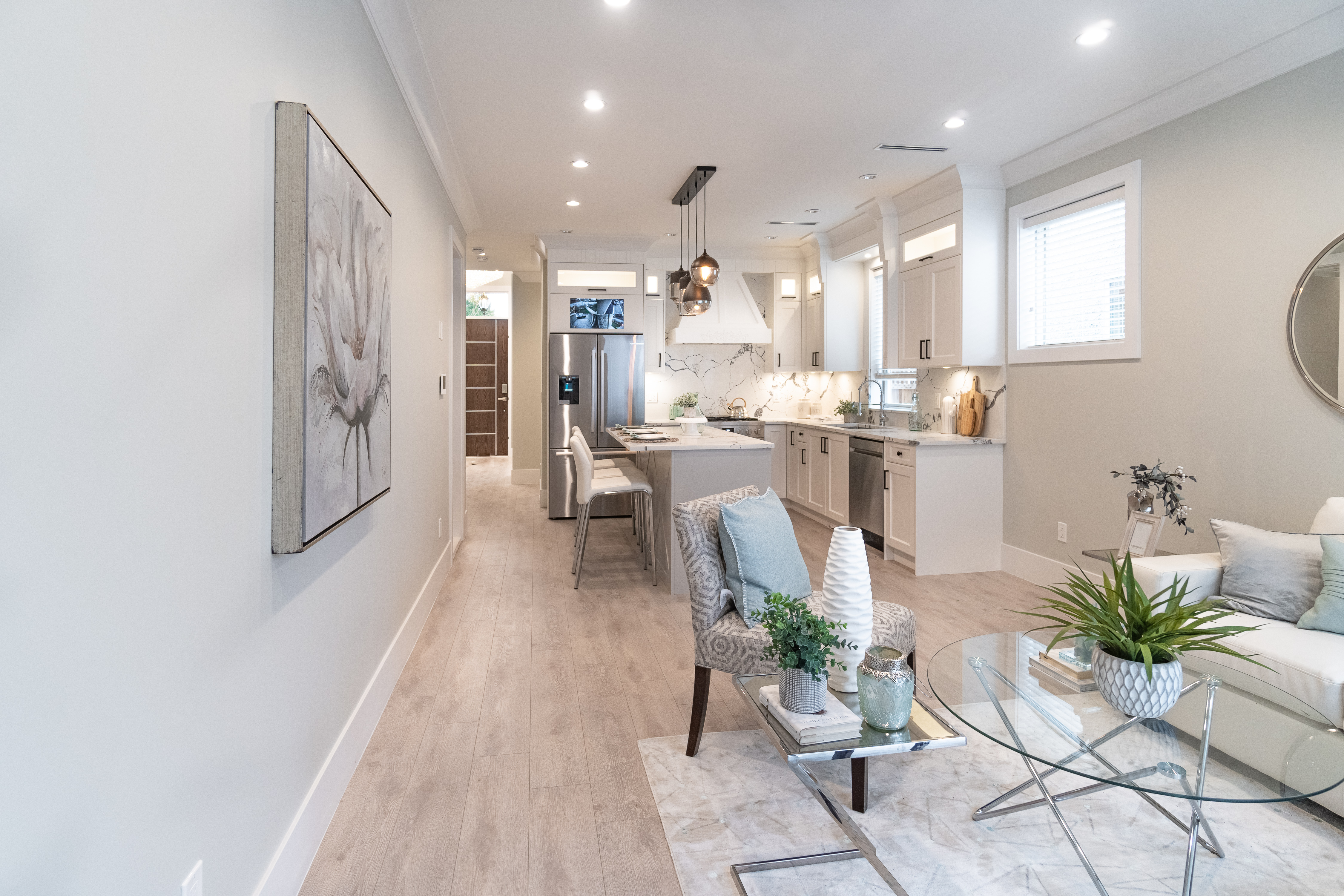 9051 STEVESTON HIGHWAY 9