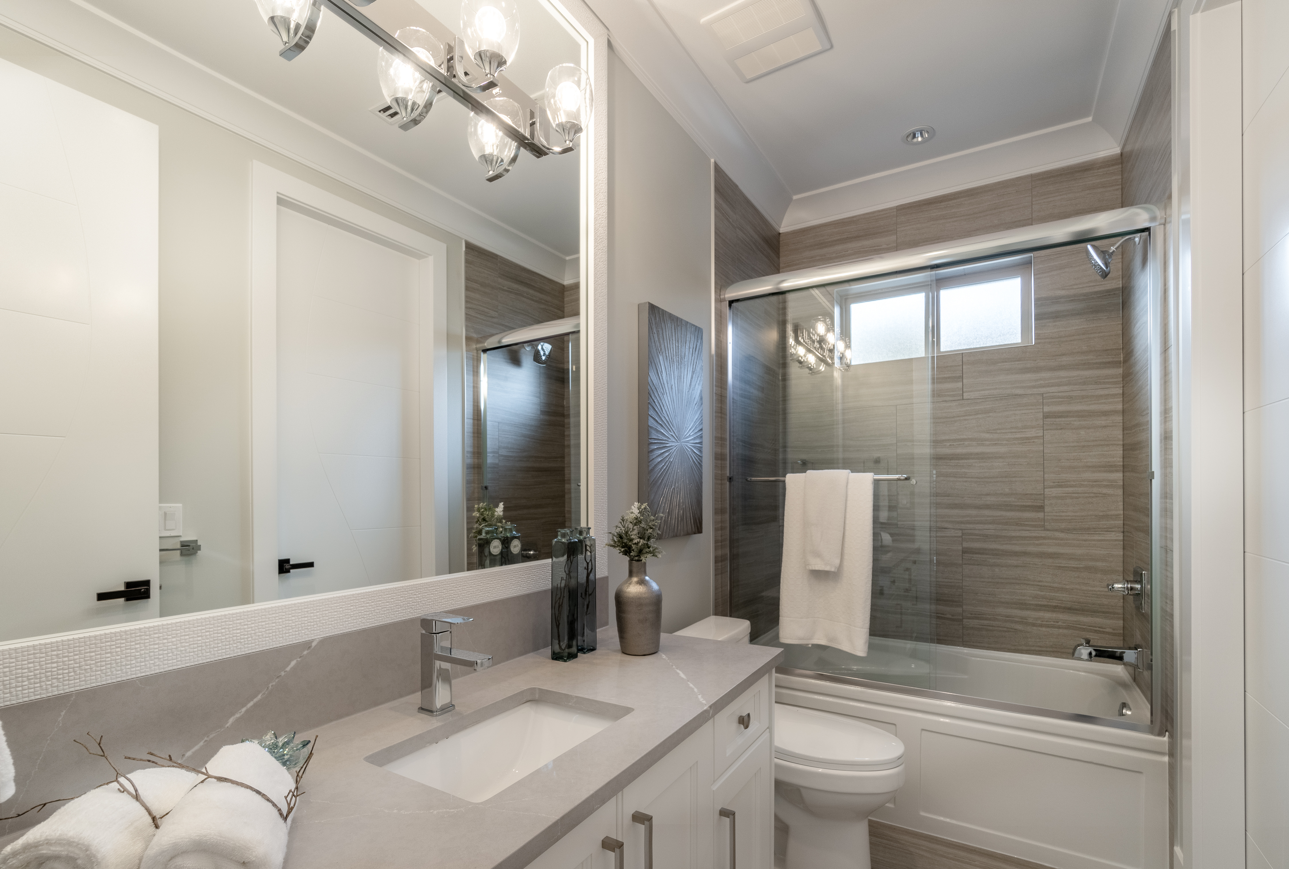 9051 STEVESTON HIGHWAY 21