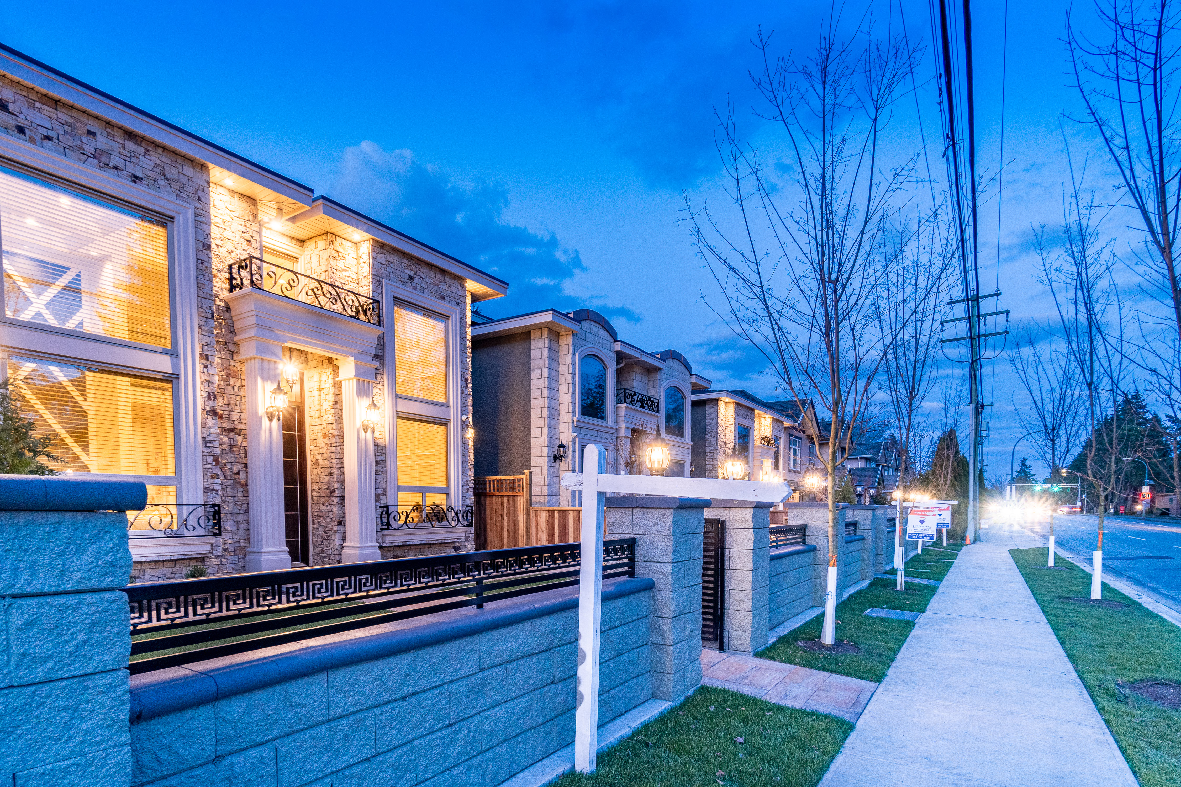 9055 STEVESTON HIGHWAY 3