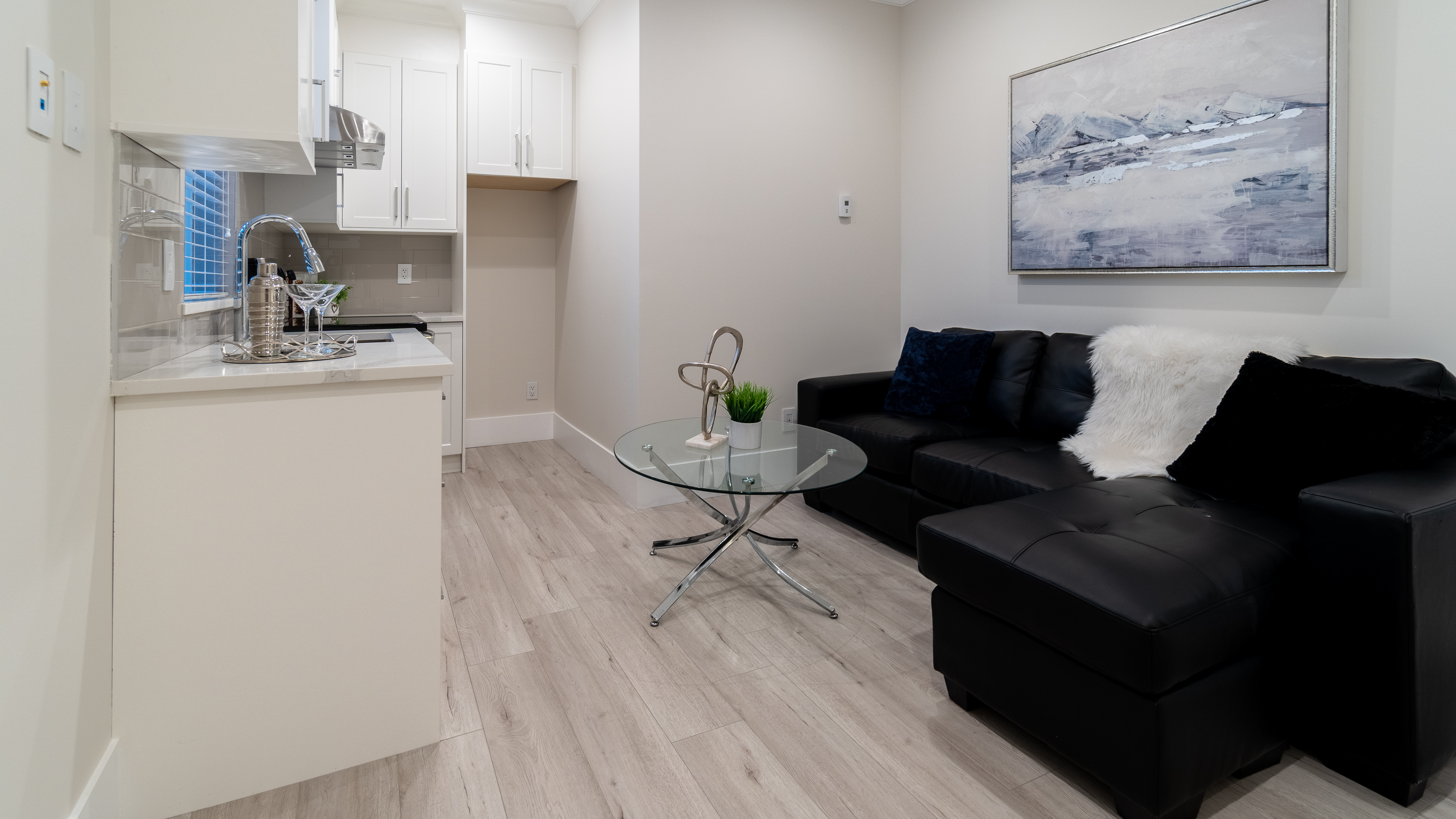 3666 HUNT STREET 33