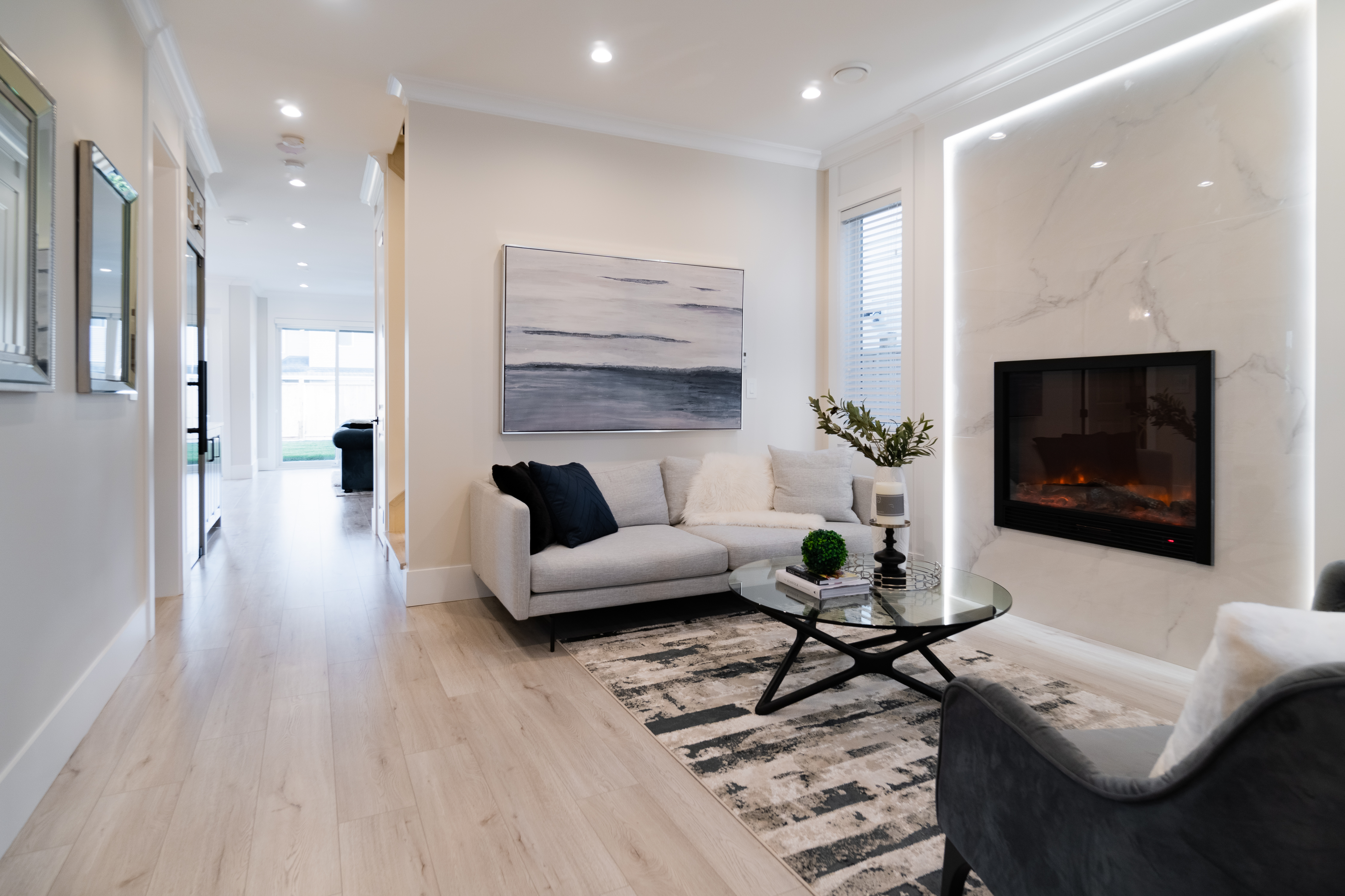 3666 HUNT STREET 8