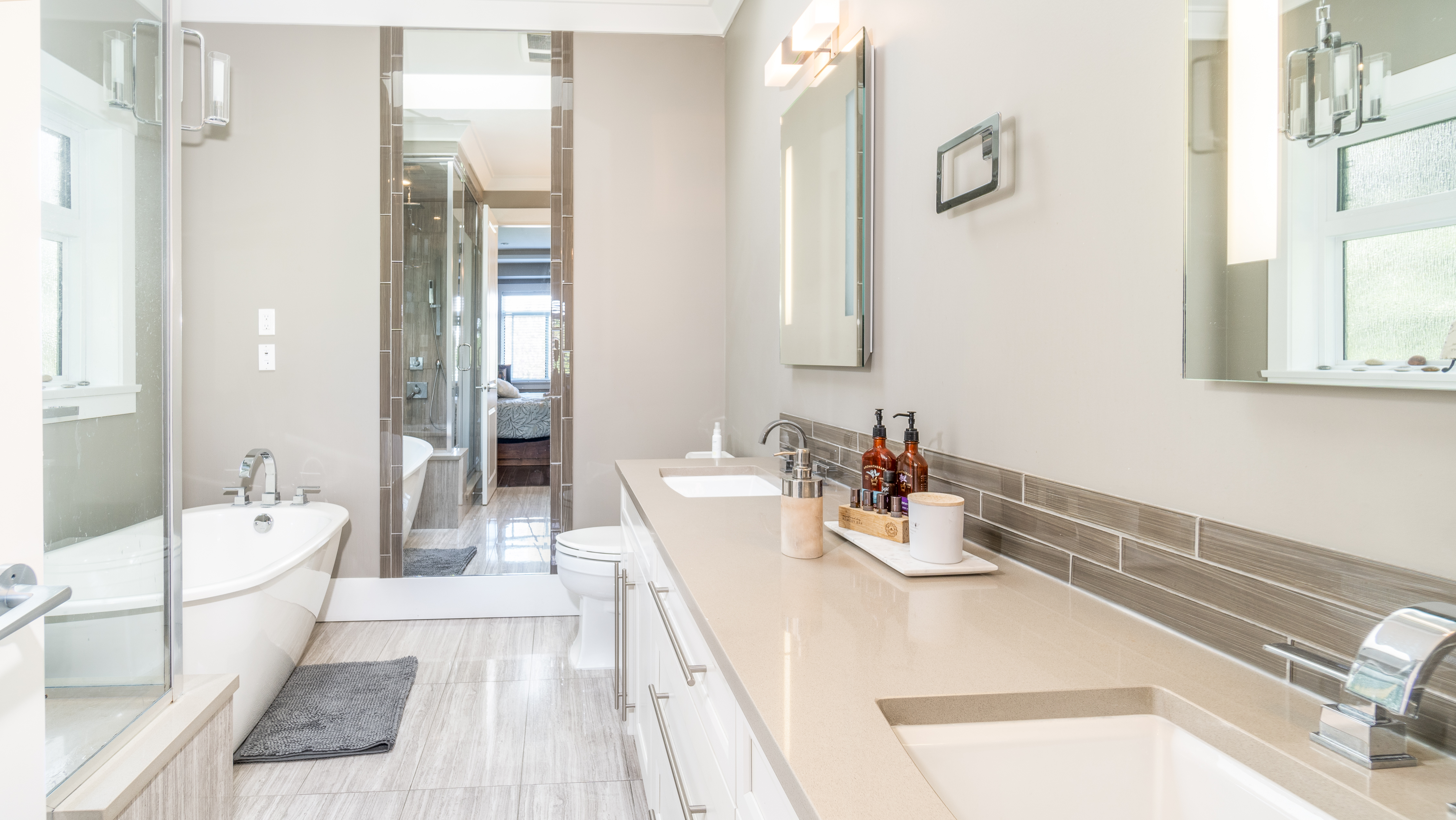 10511 BIRD ROAD 16