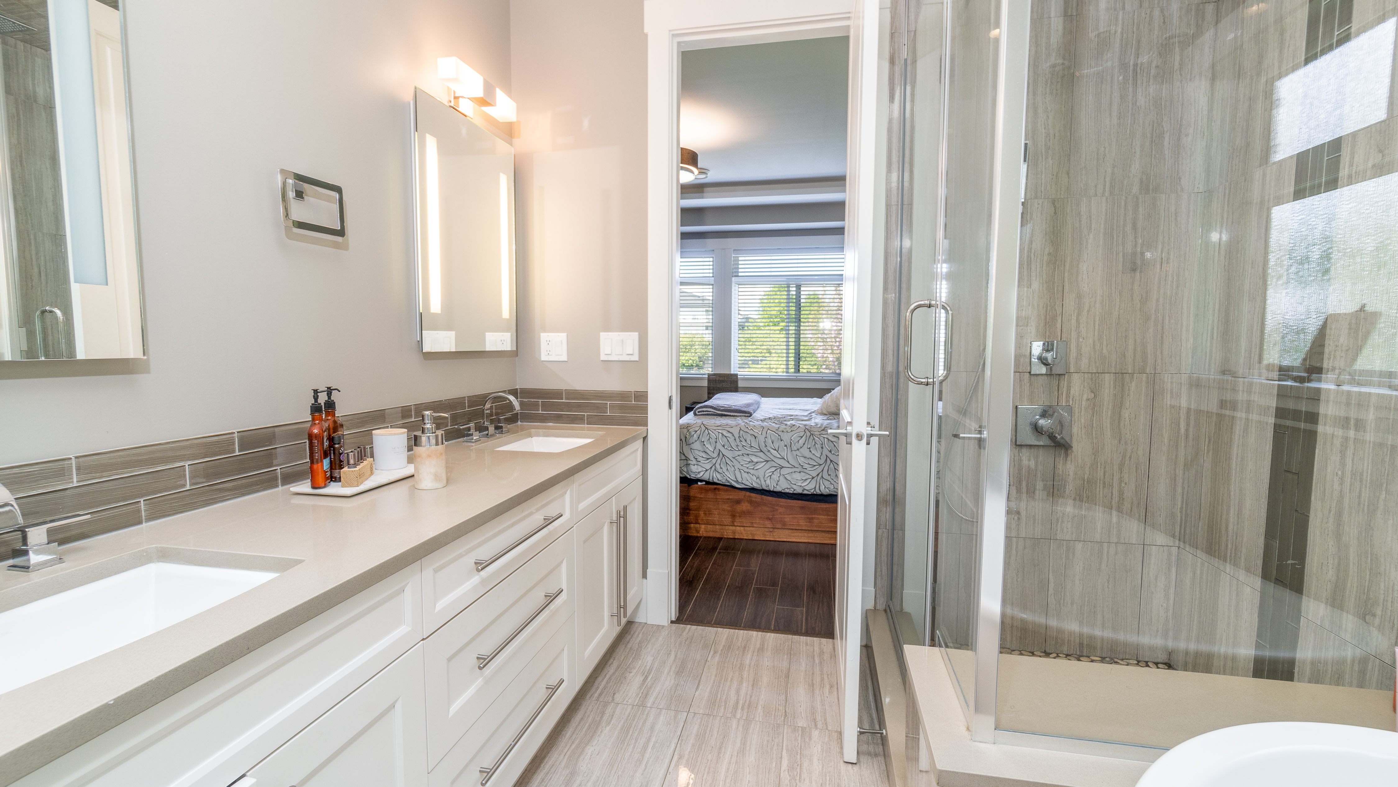 10511 BIRD ROAD 17