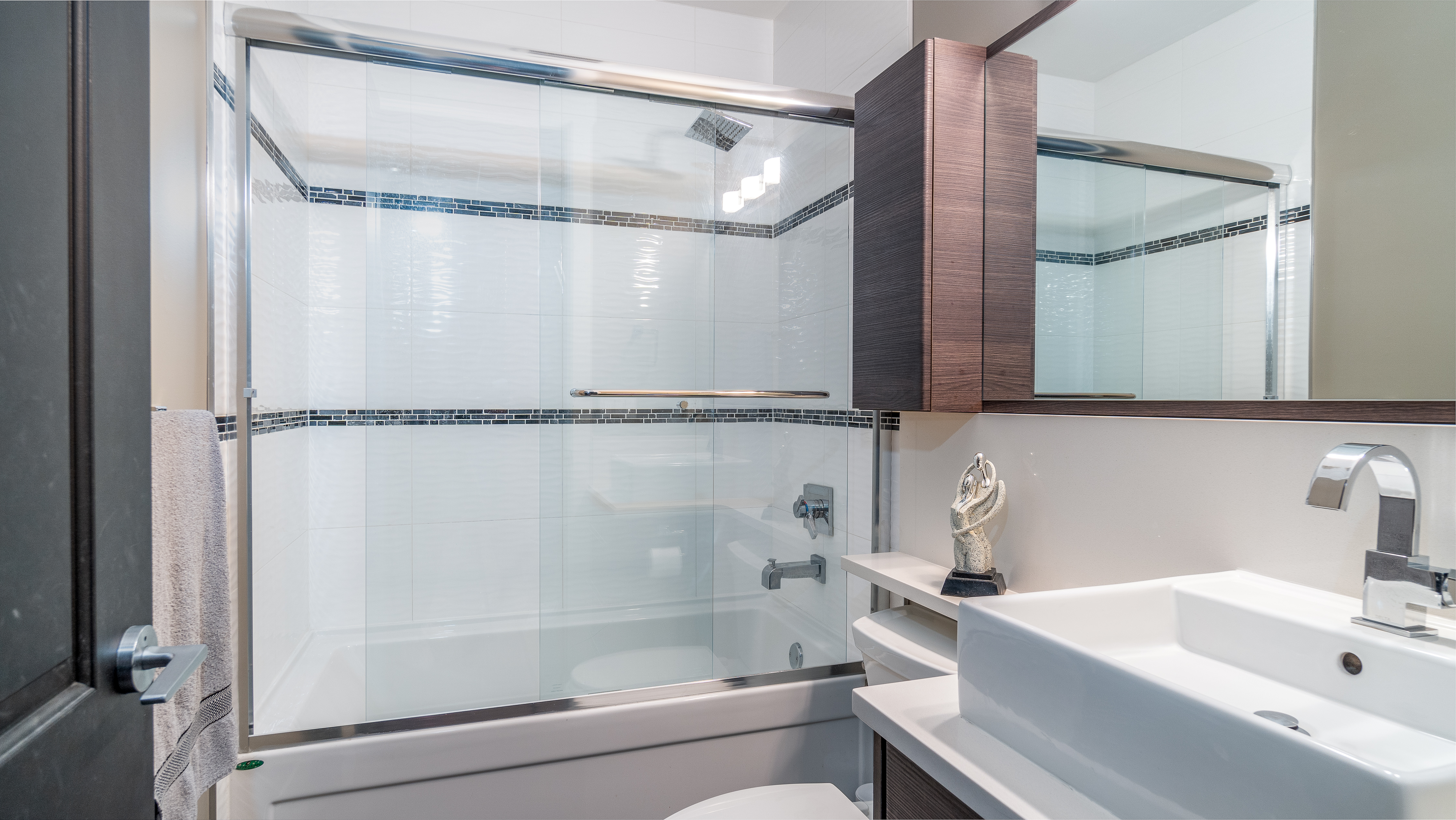 10511 BIRD ROAD 31