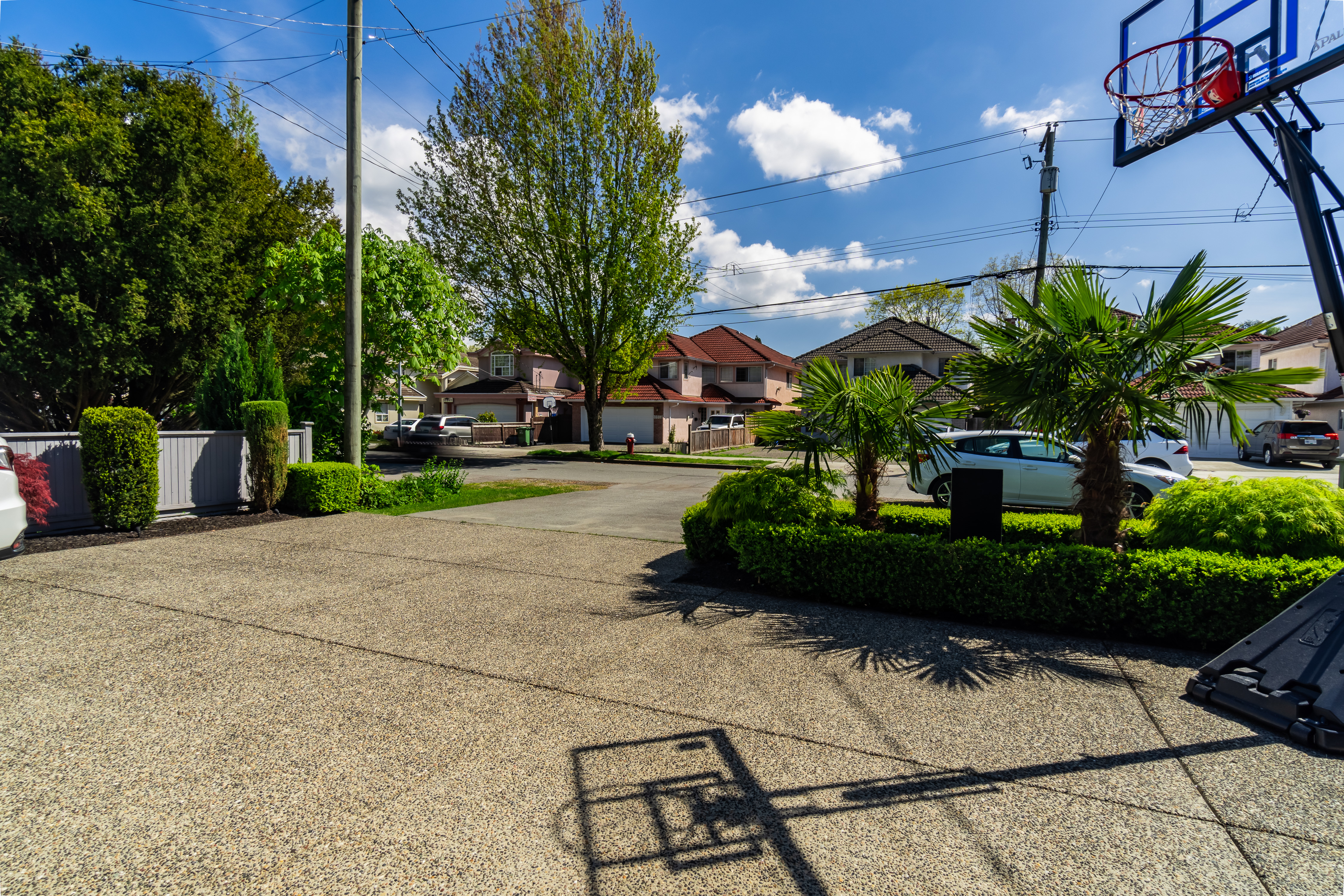 10511 BIRD ROAD 40