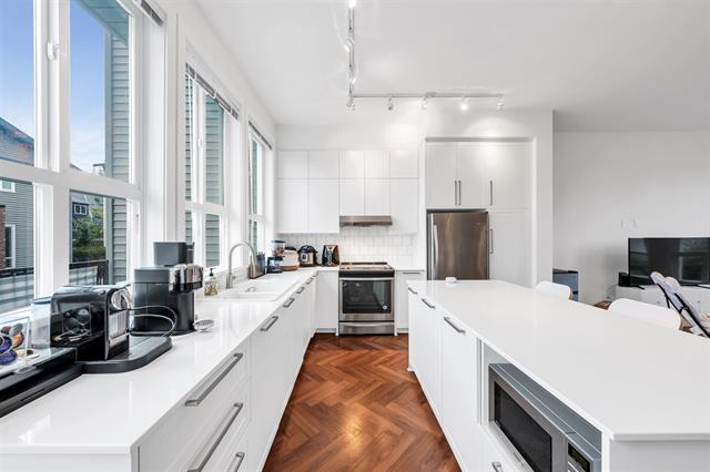 33 15938 27 Avenue, Surrey, BC 10