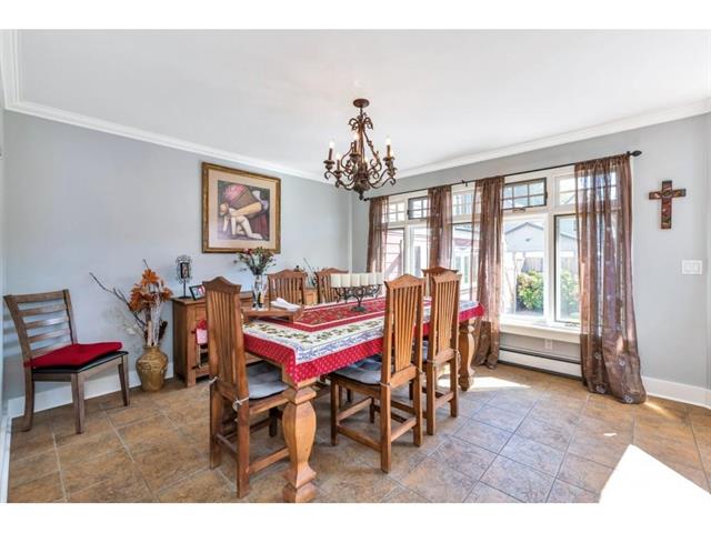 2120 Douglas Crescent, Richmond, BC 18