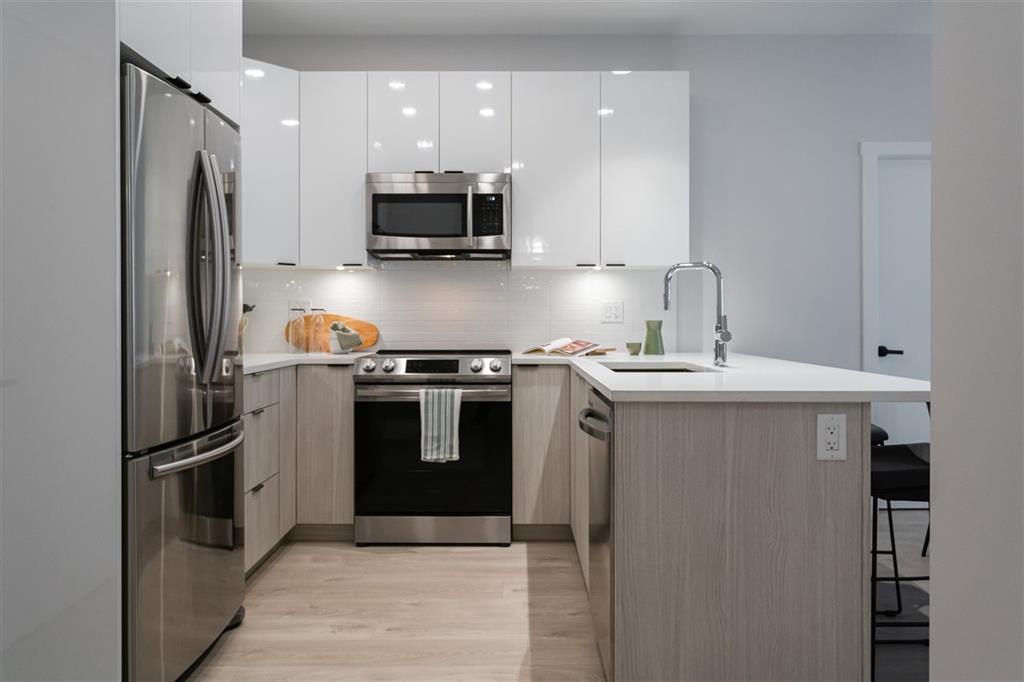 326 2360 LOGAN AVENUE, LANGLEY 2