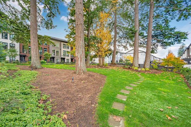 33 15938 27 Avenue, Surrey, BC 26
