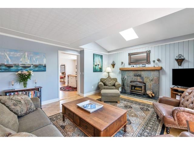 2120 Douglas Crescent, Richmond, BC 9