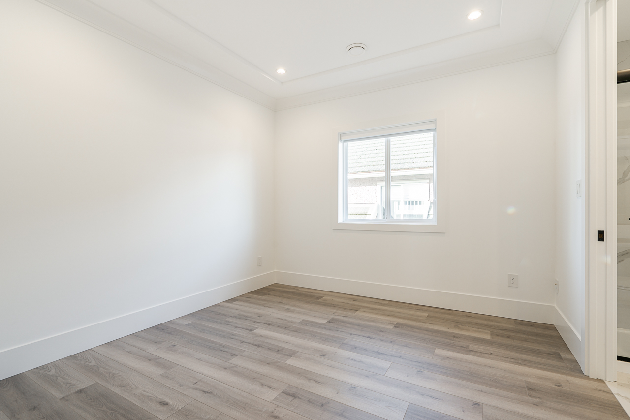 3522 Lockhart Road 23