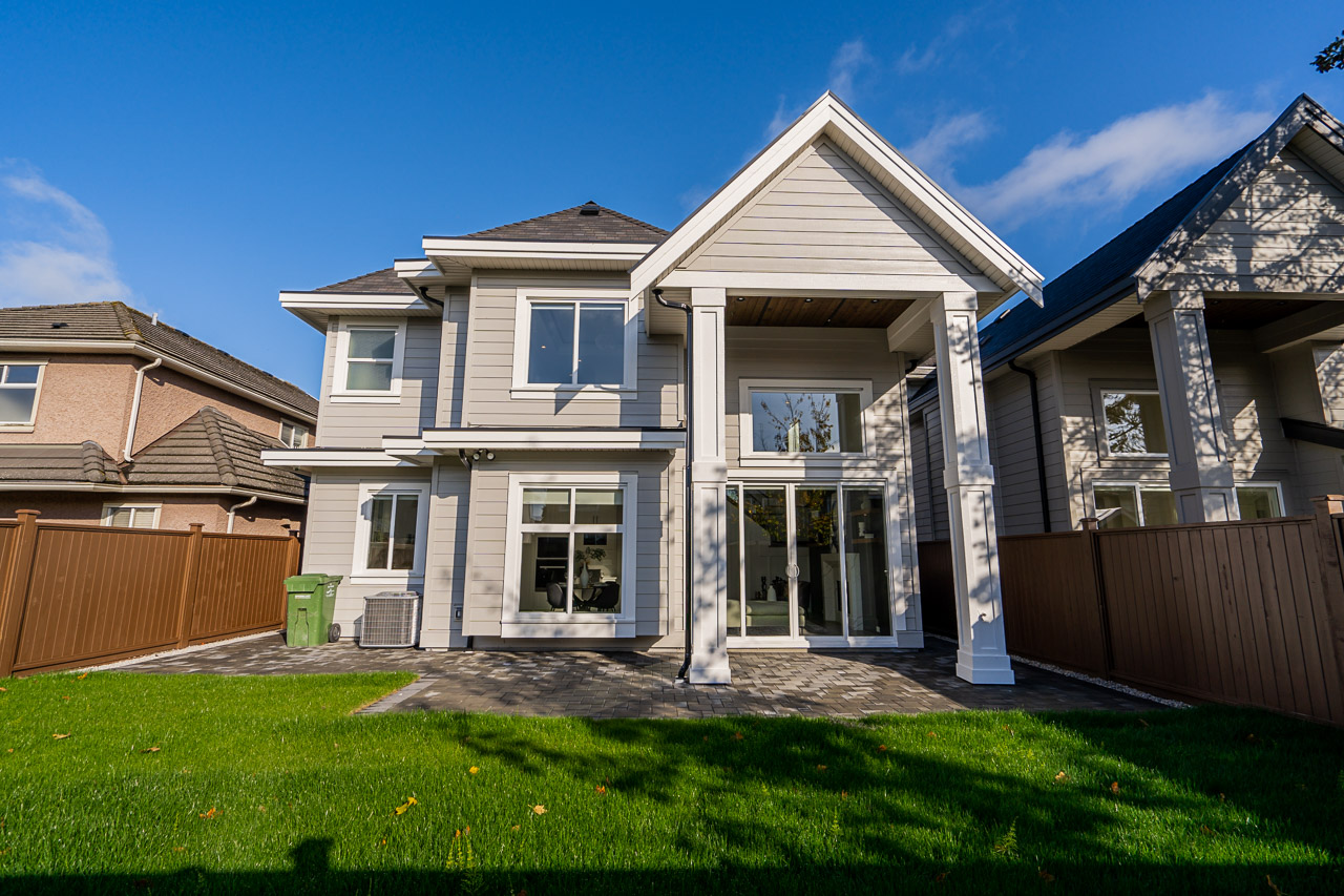 3522 Lockhart Road 32