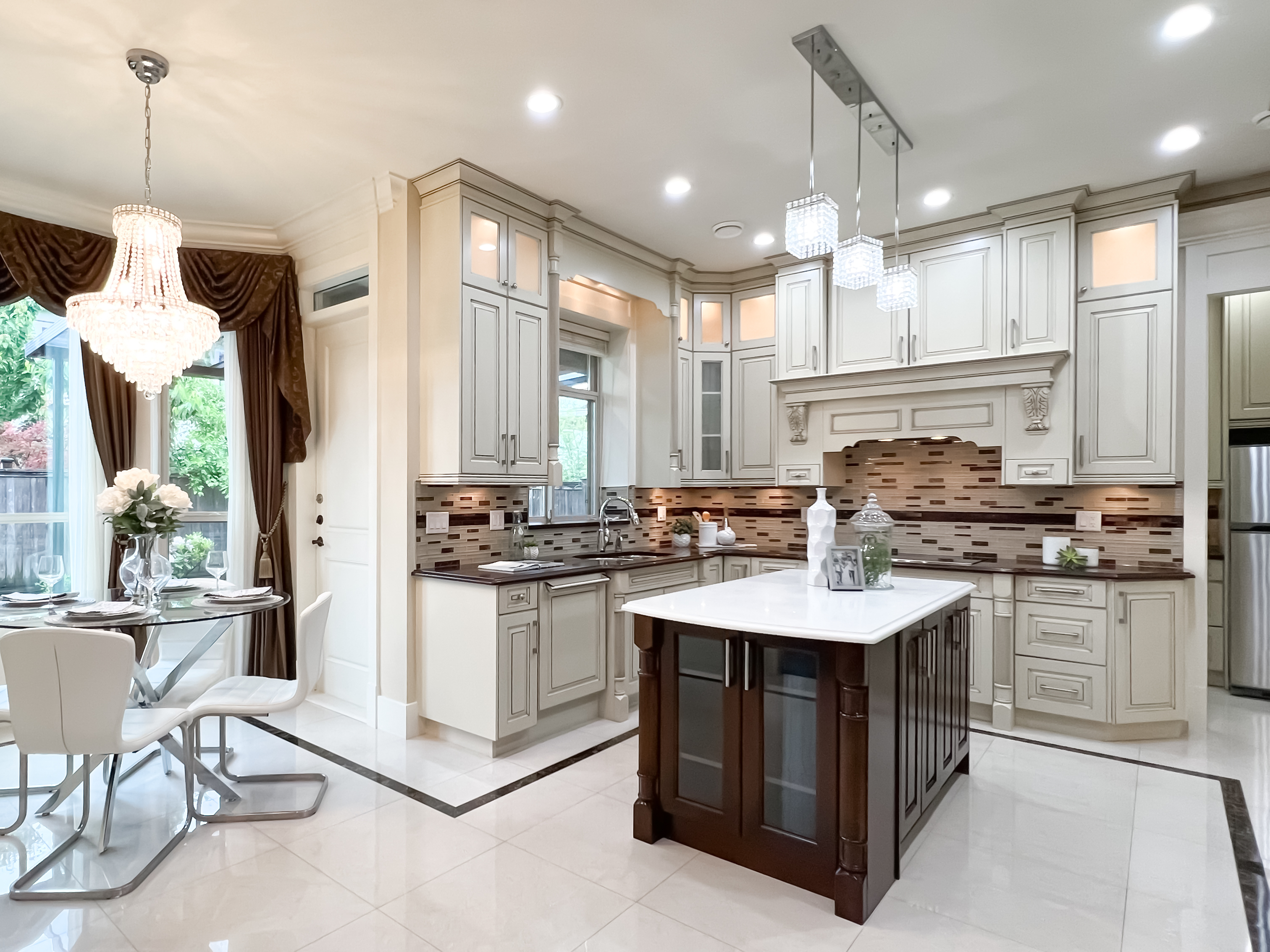 5651 CATHAY ROAD 12
