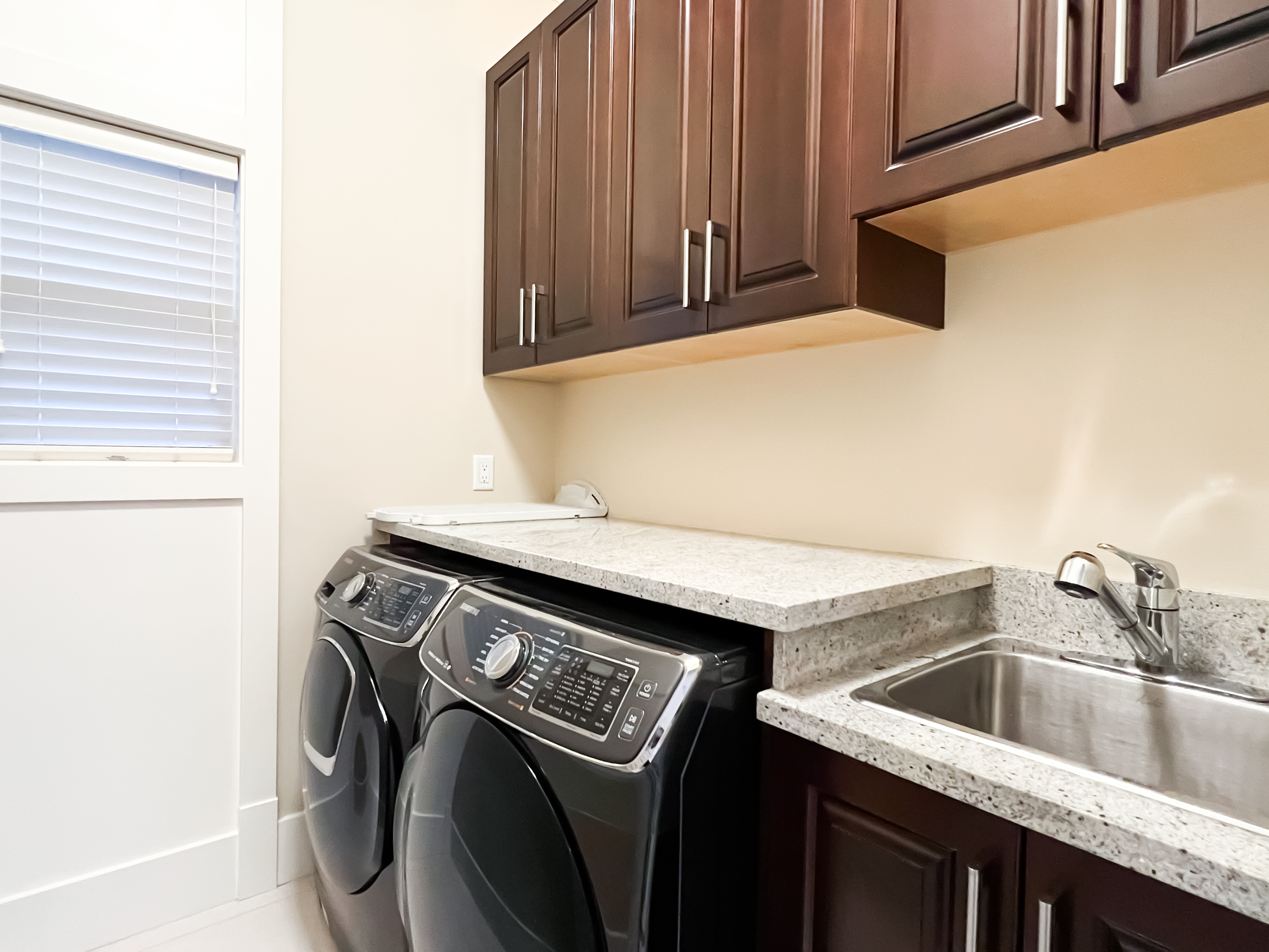5651 CATHAY ROAD 26
