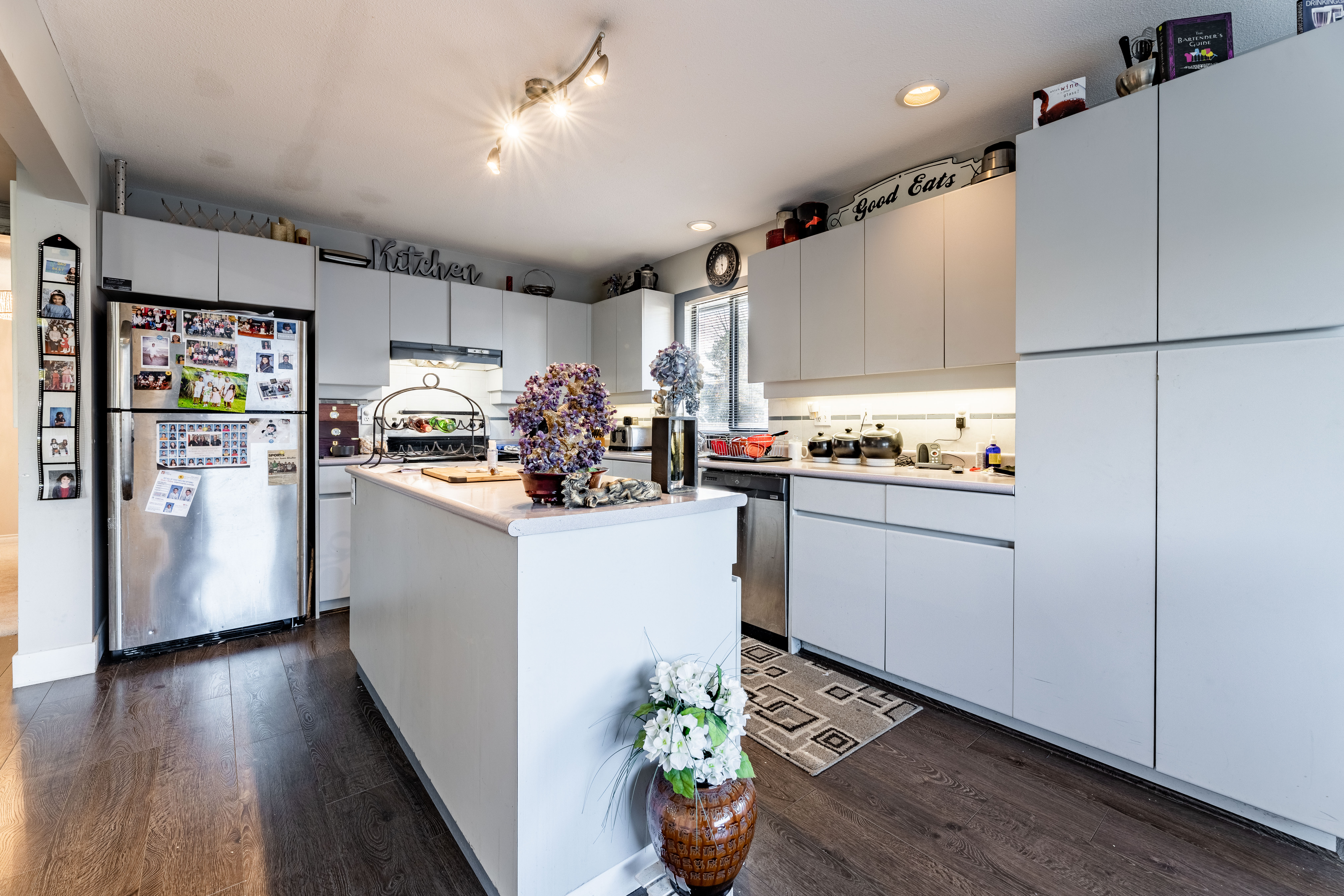 10511 Caithcart Road Richmond 11