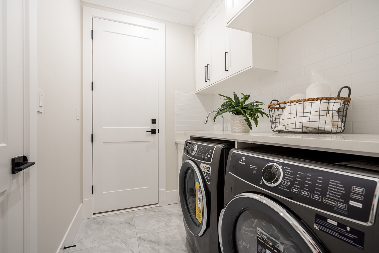 3526 Lockhart Road Richmond 16