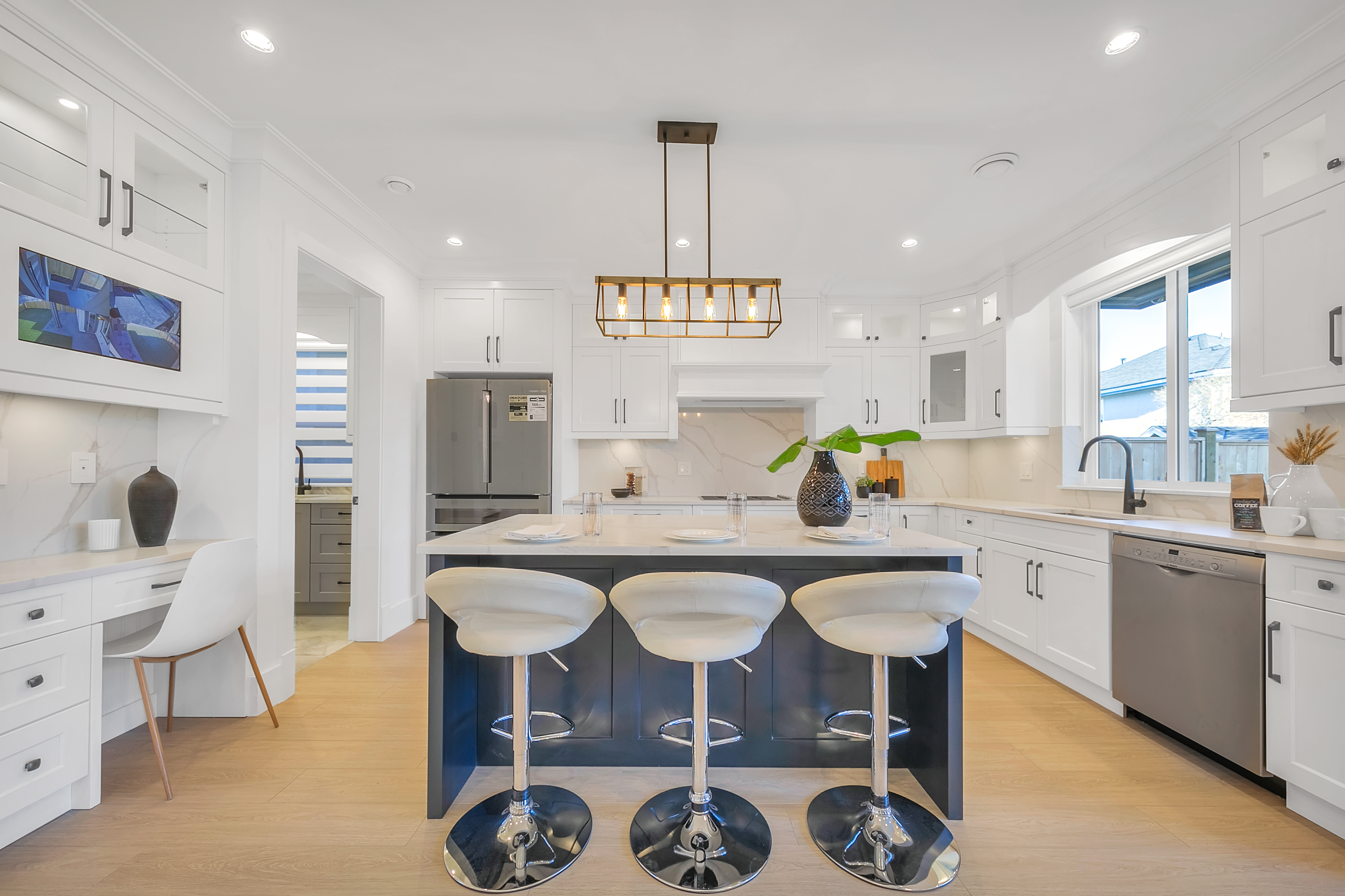 11720 4th Avenue, Richmond 6
