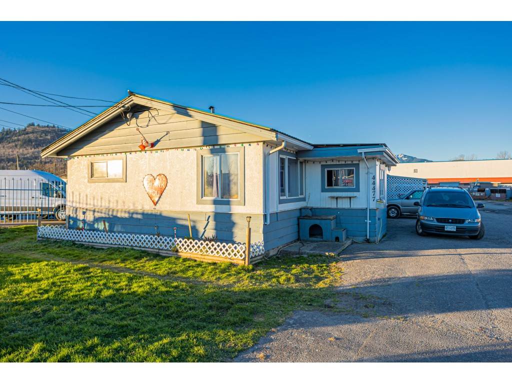 44477 Yale Road, Chilliwack