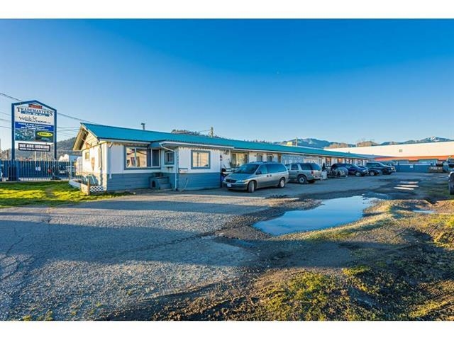 44477 Yale Road, Chilliwack 2