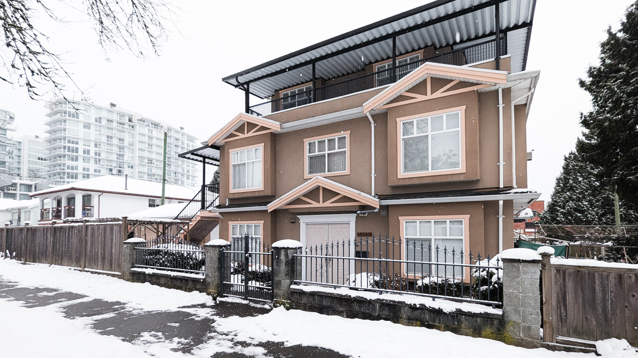 2255 East 30th Avenue, Vancouver 2