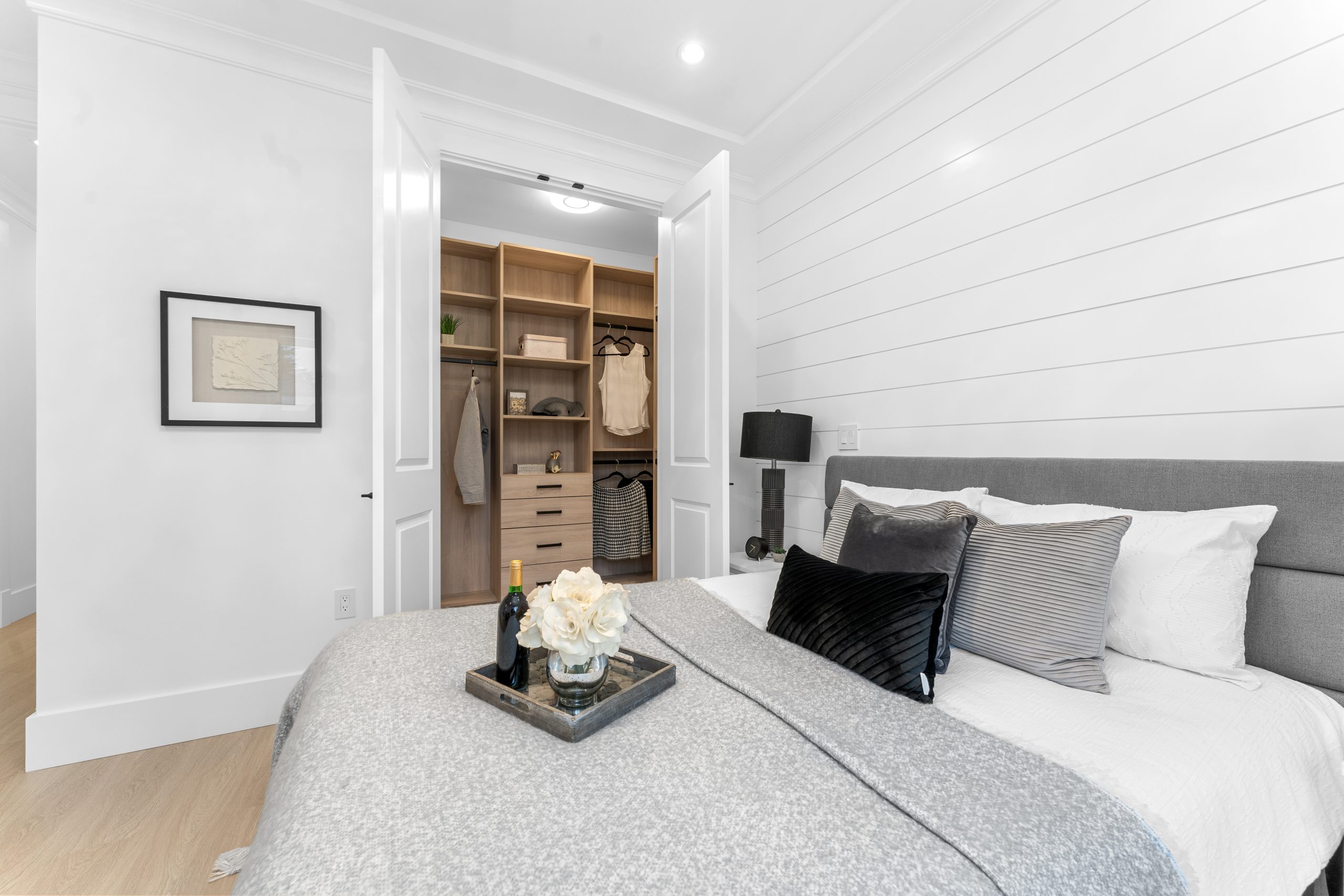 10220 Railway Avenue, Richmond 5