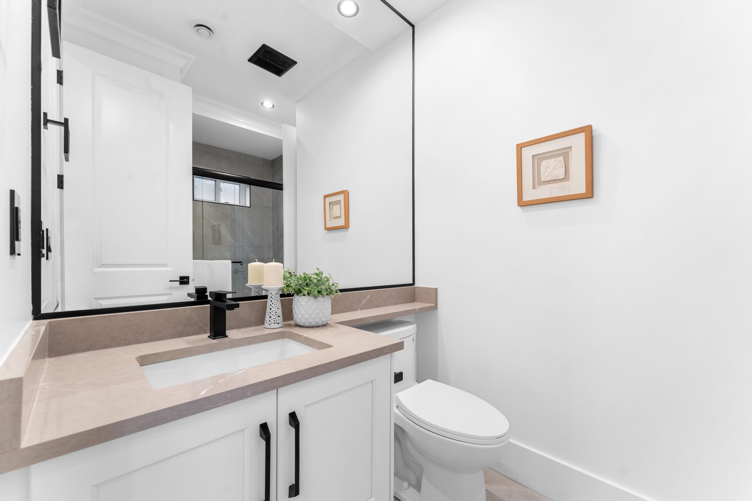 10220 Railway Avenue, Richmond 9