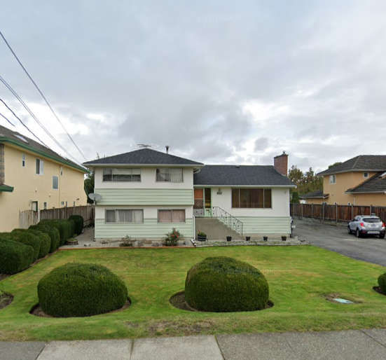 8811 Saunders Road, Richmond
