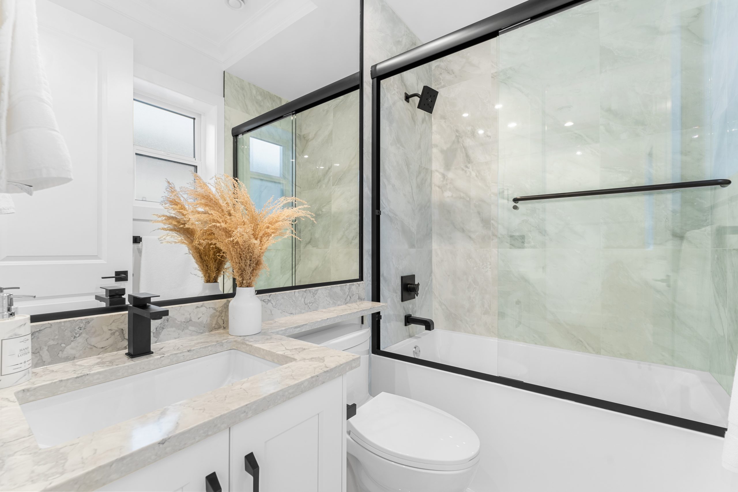 10220 Railway Avenue, Richmond 10