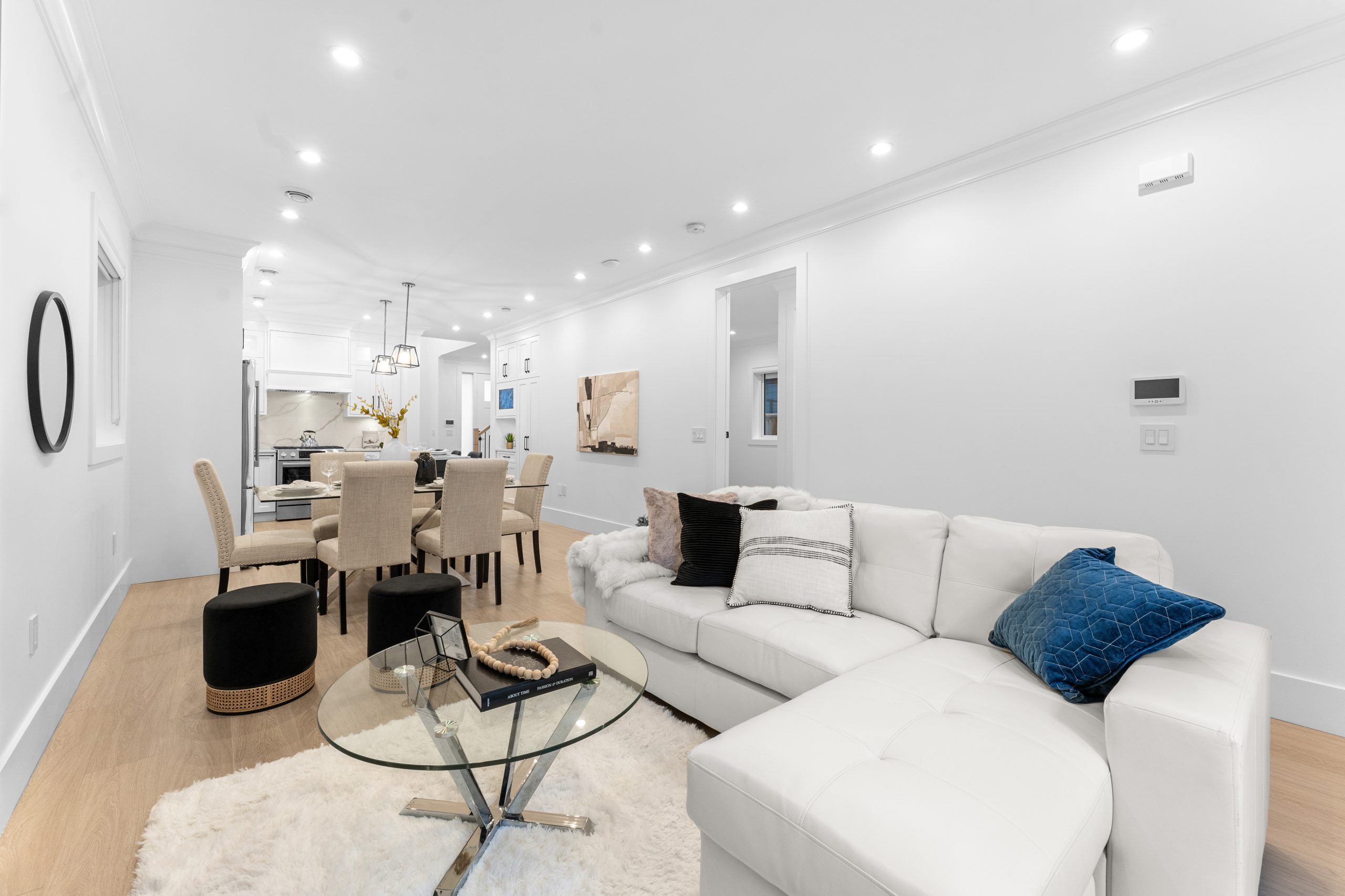 10220 Railway Avenue, Richmond 3
