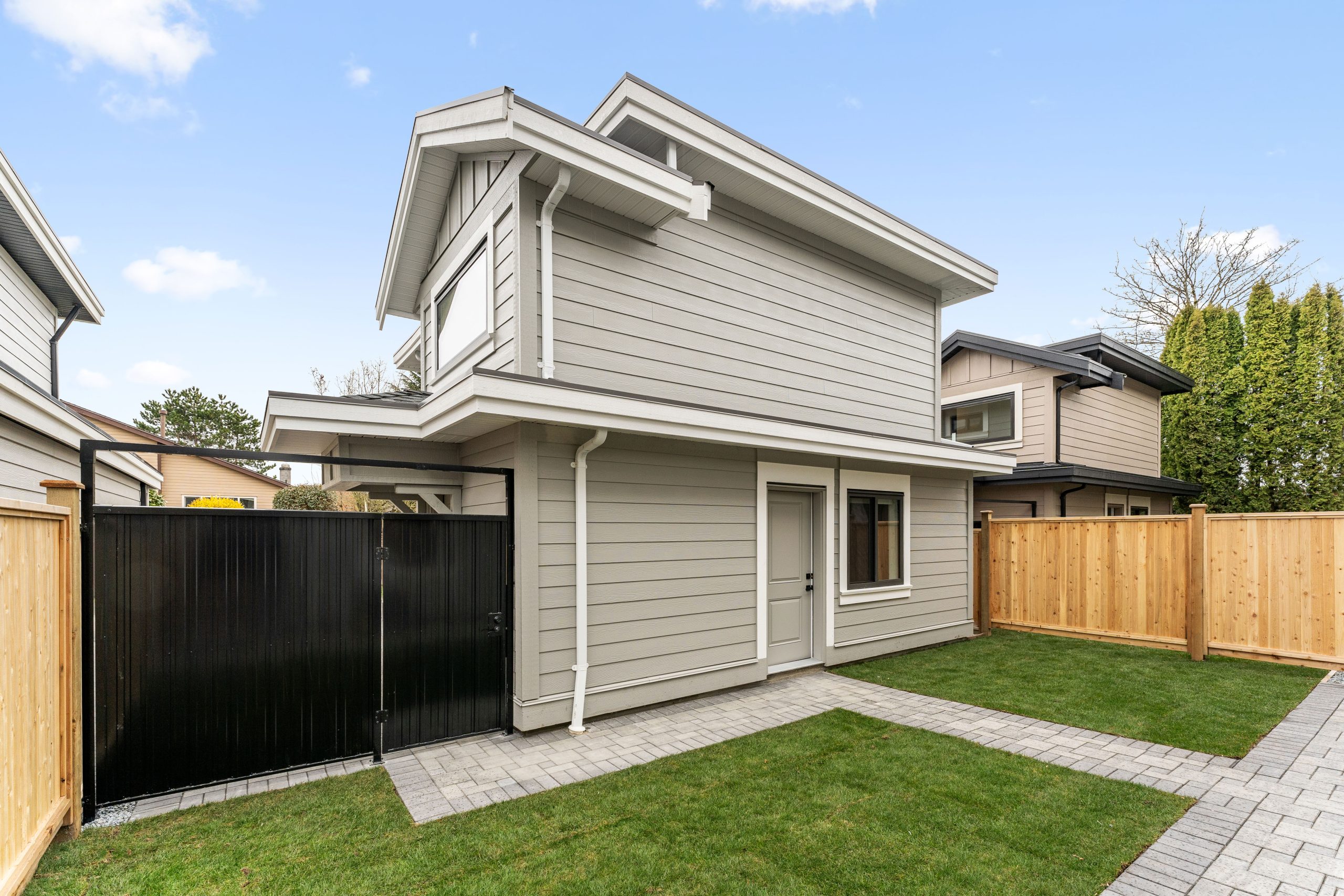 10220 Railway Avenue, Richmond 15