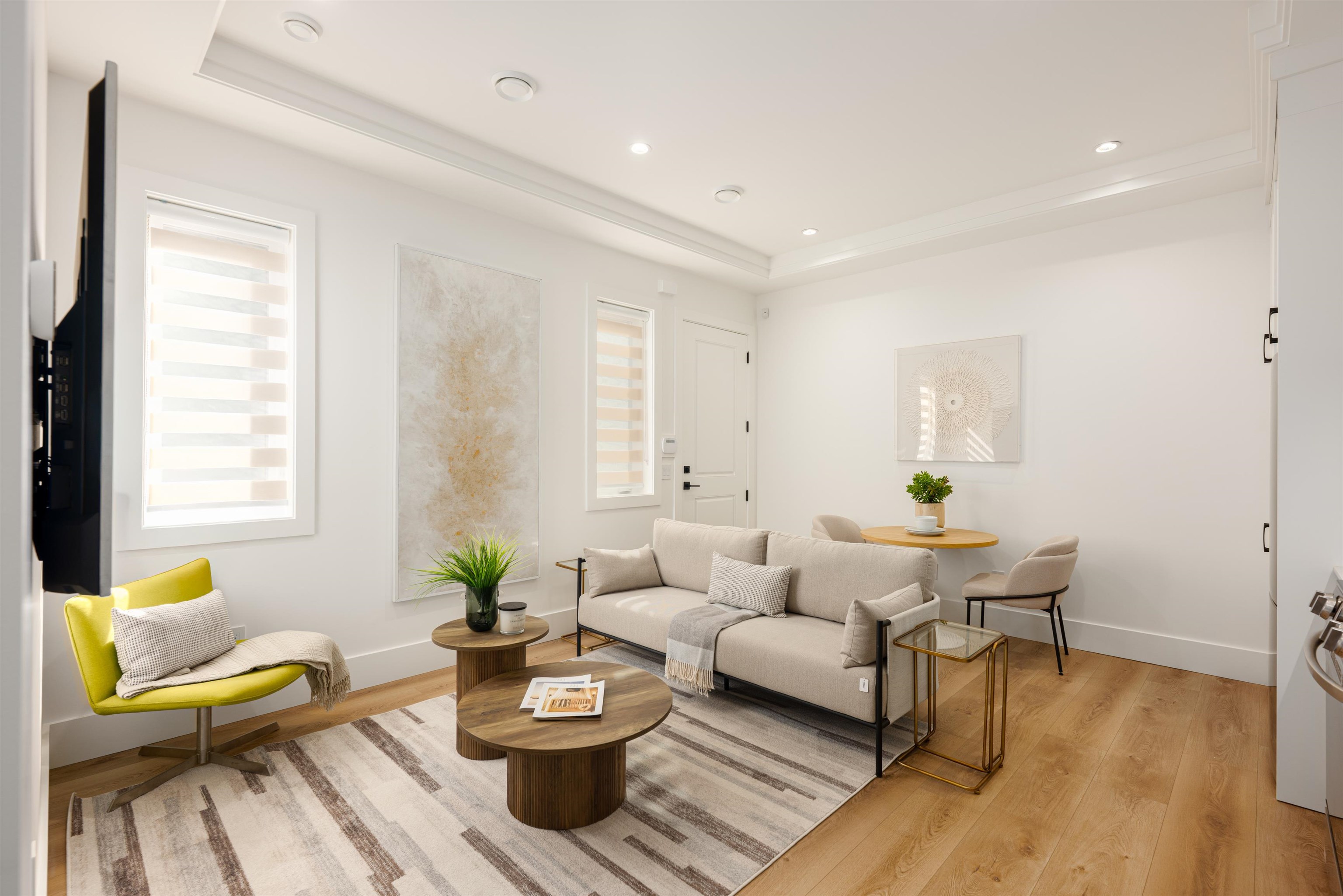 8128 CLAYSMITH ROAD 11