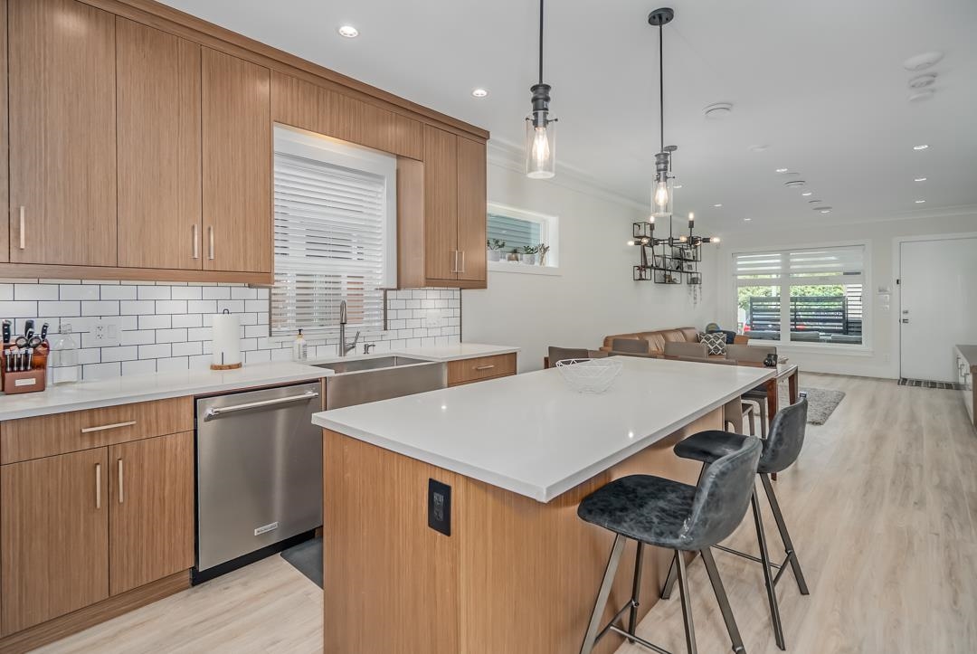 10631 WILLIAMS ROAD 10