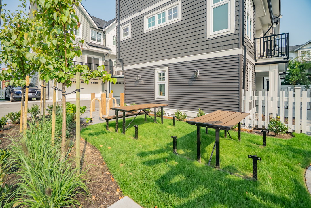 21-22811 McLean Ave 23