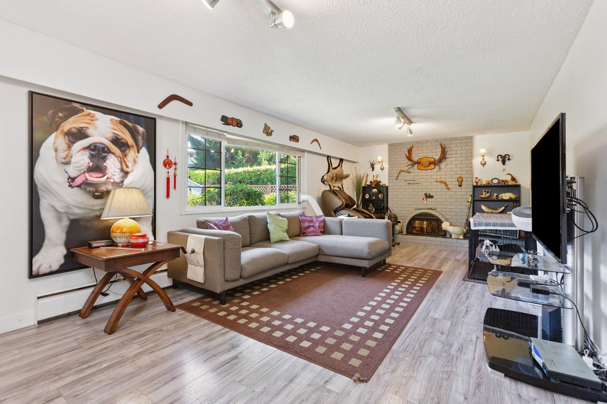 10220 FRESHWATER DRIVE 11