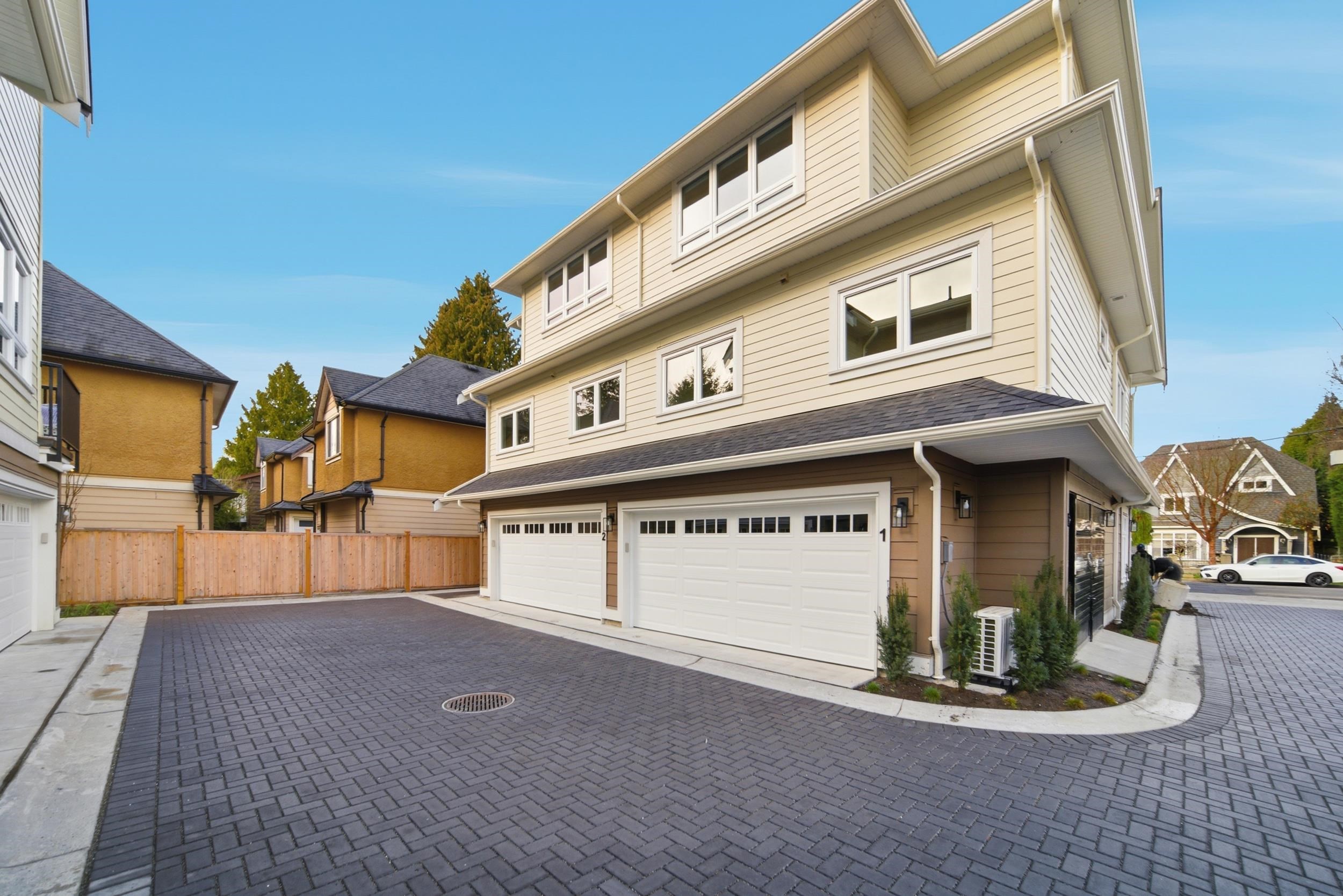 1 9340 GENERAL CURRIE ROAD 20