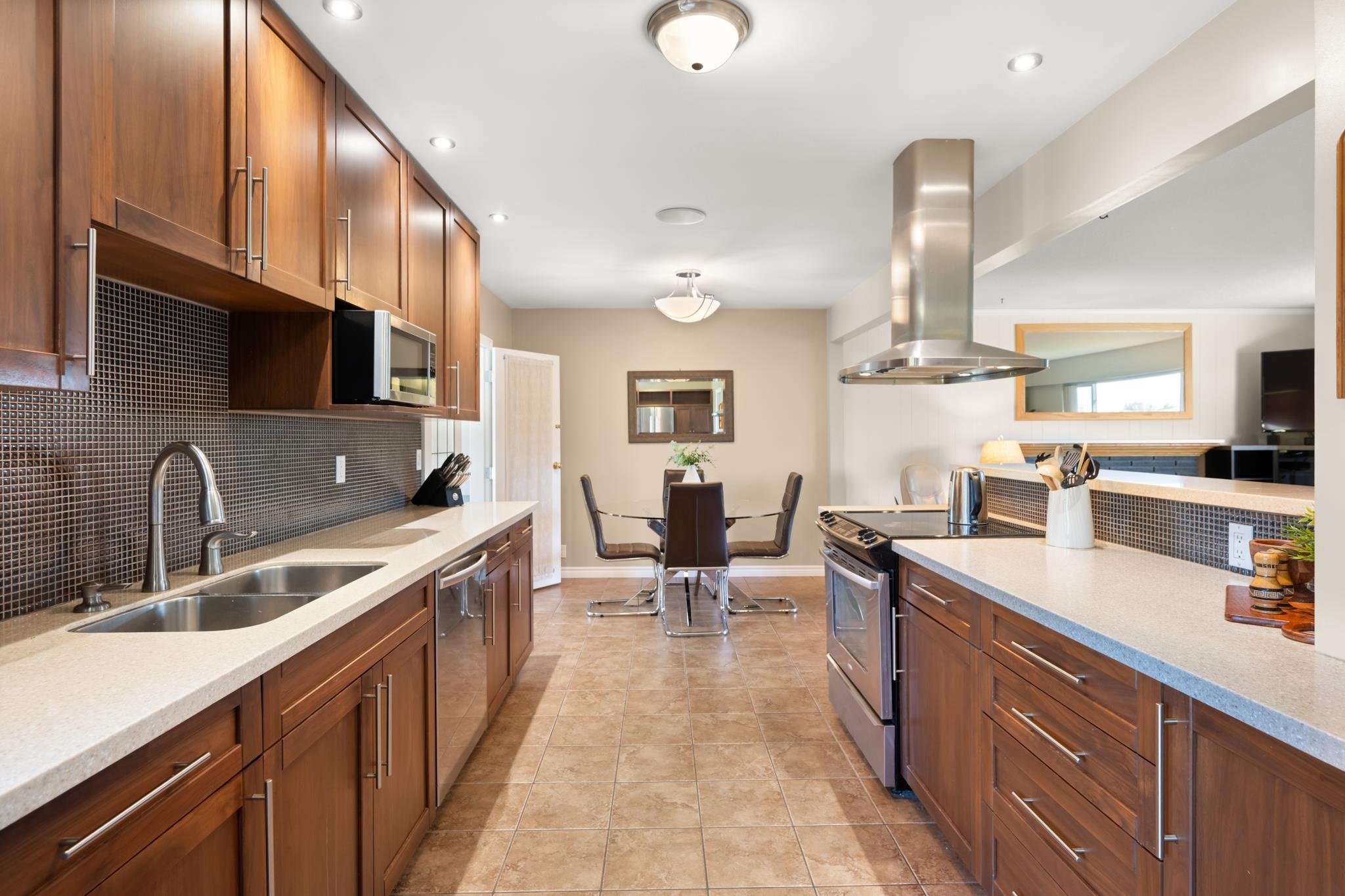 5118 COOPER PLACE 6