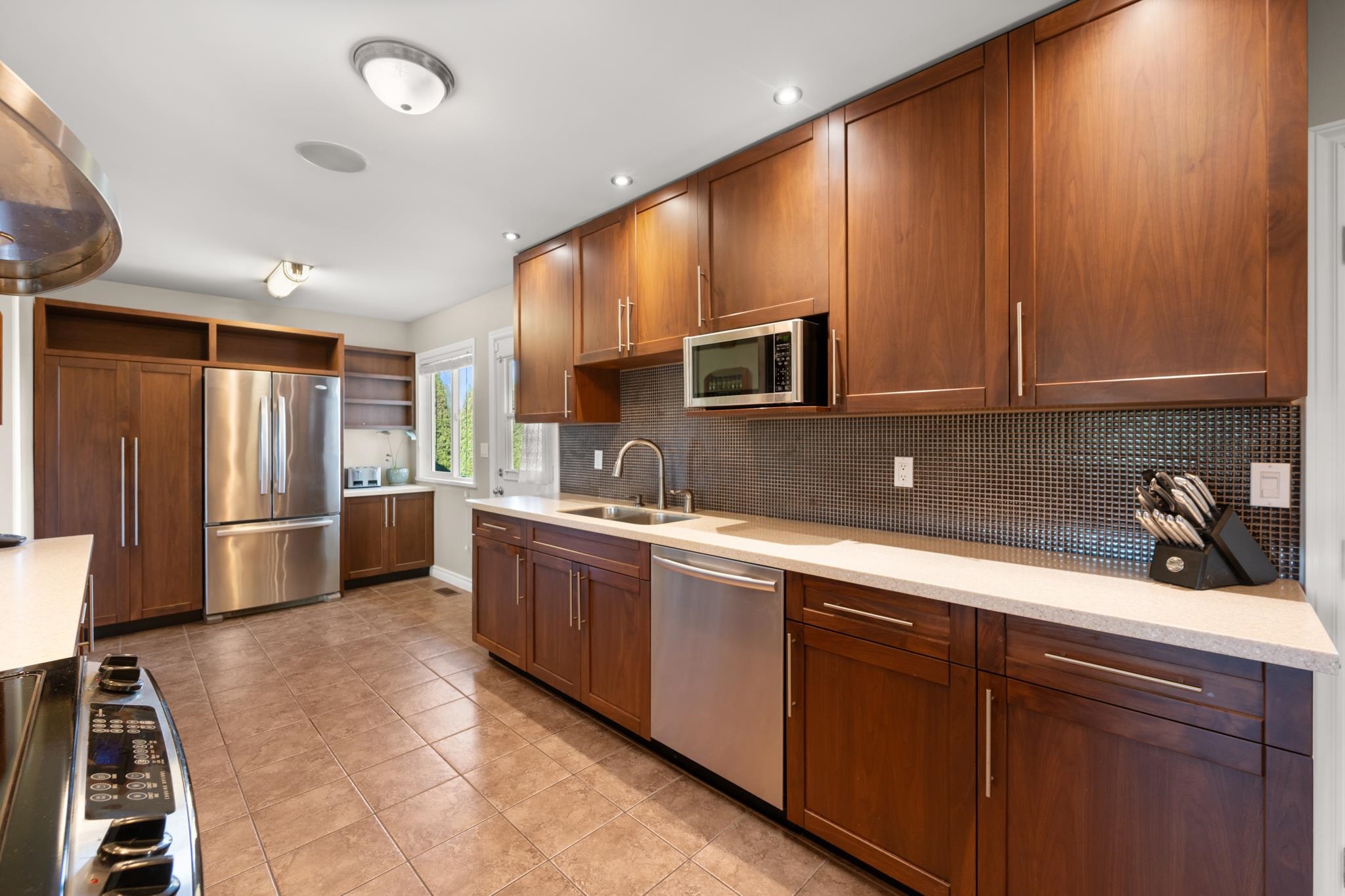 5118 COOPER PLACE 4
