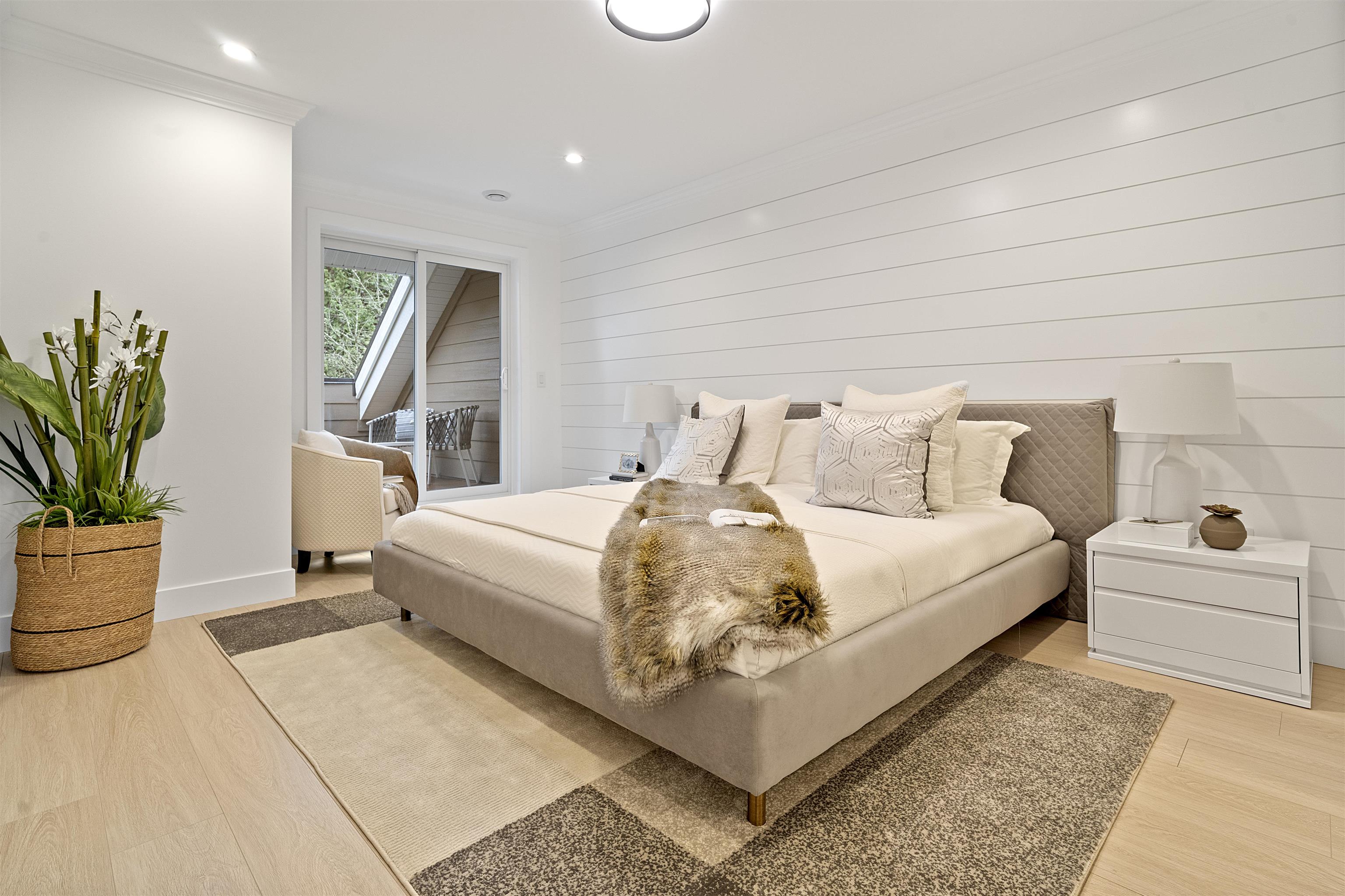 4 9340 GENERAL CURRIE ROAD 10
