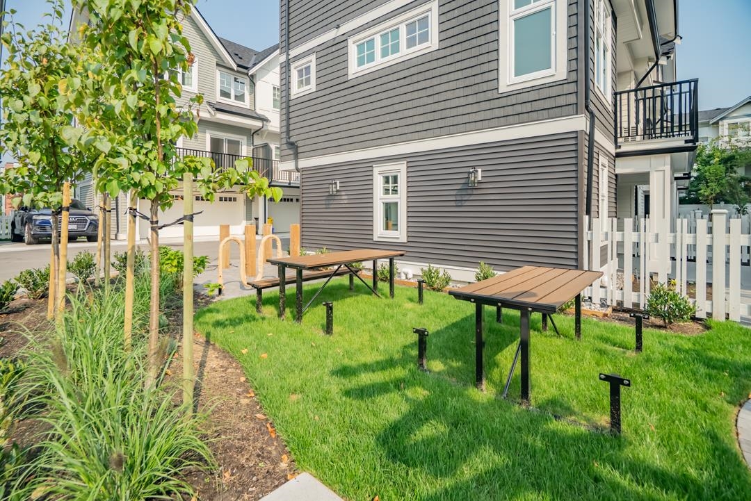 16 22811 MCLEAN AVENUE 14